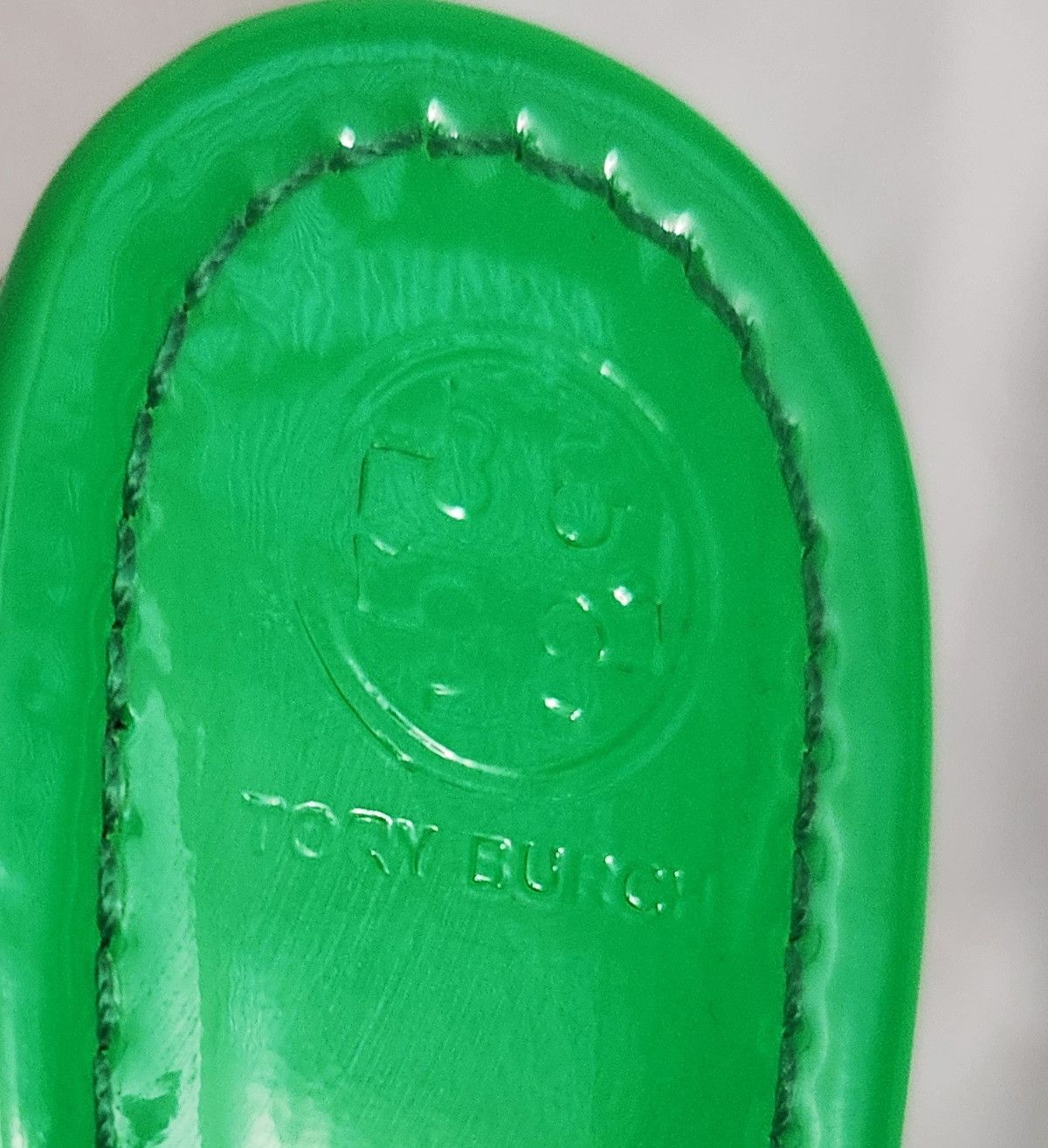 Designer × Tory Burch Tory Burch Miller Sandals Rare Fluo green Patent leather 8.5 Size US 8.5 / IT 38.5 - 9 Thumbnail