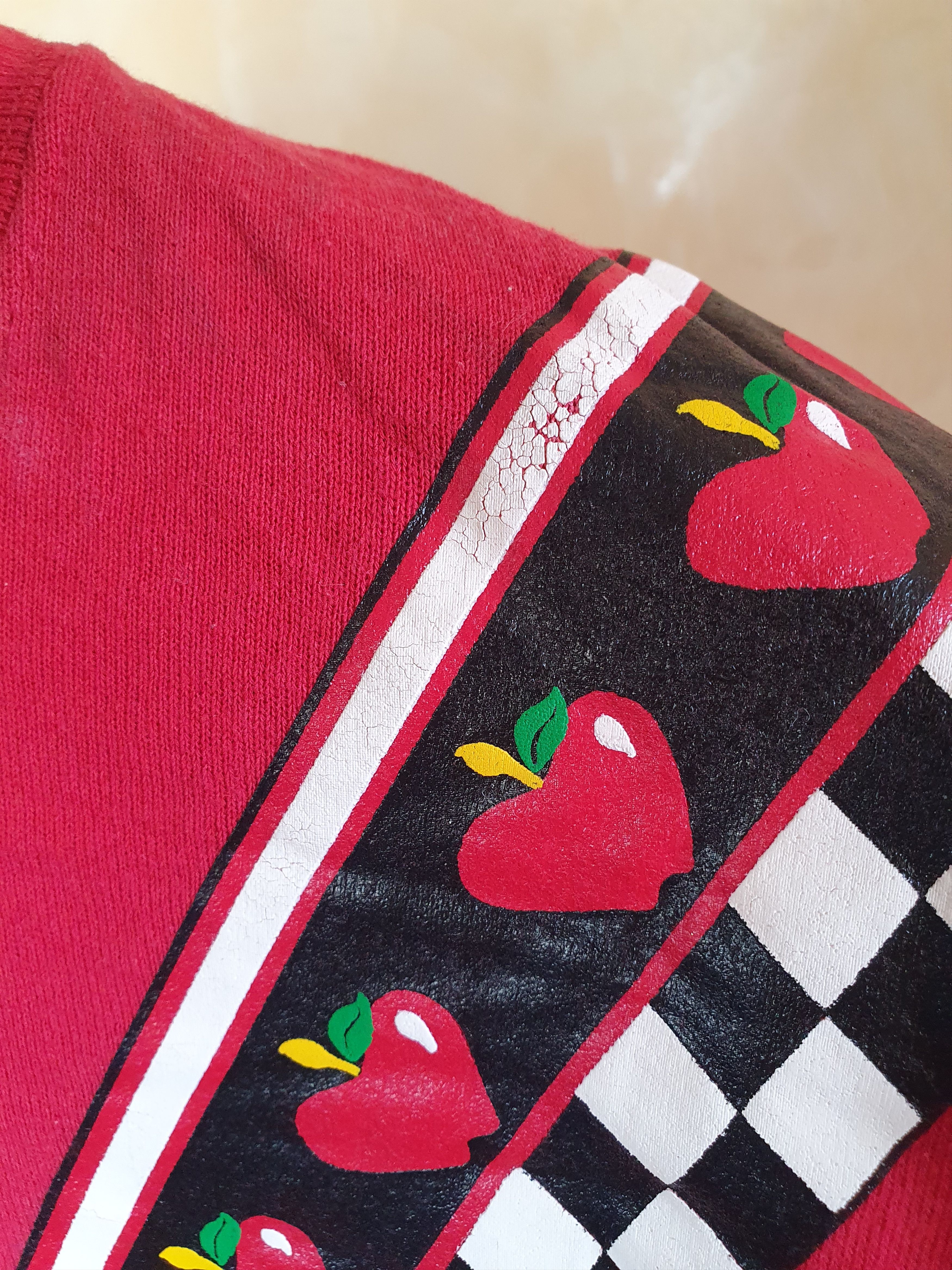 Vintage Vicki Melhart Vtg 1991 Sweatshirt Apple Checkered Retro sz M Size US M / EU 48-50 / 2 - 3 Thumbnail