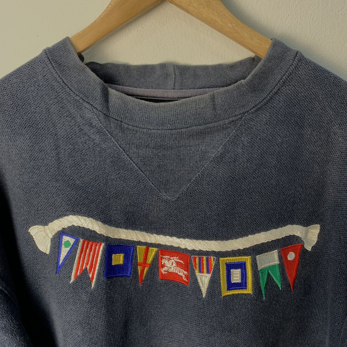 Burberry Vintage Burberrys Crewneck Sweatshirt Navy Faded Colour L Size US L / EU 52-54 / 3 - 4 Thumbnail