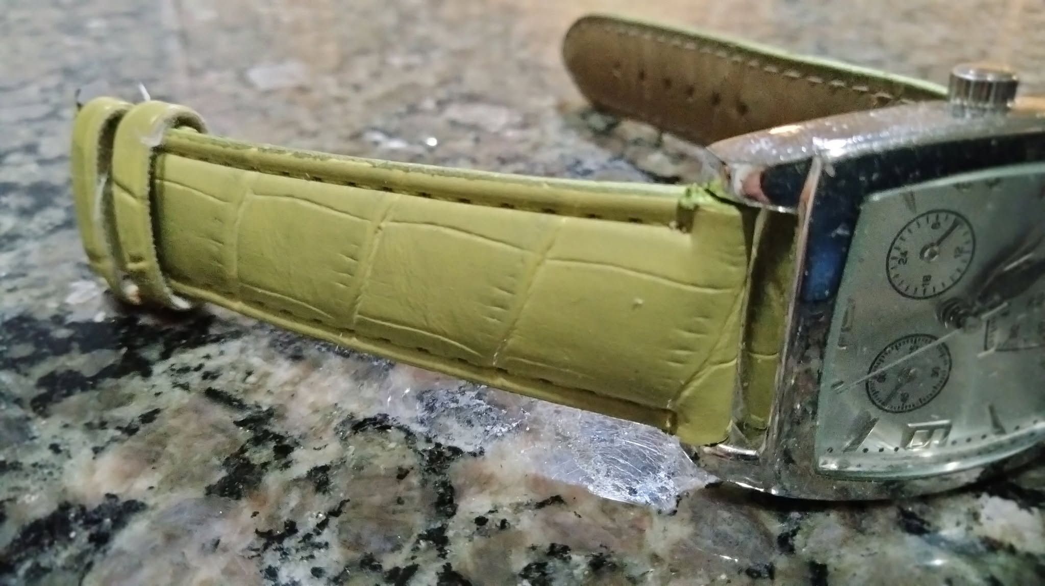 Japanese Brand Japan Movt -Wristwatch with a OLIVE watch band Size ONE SIZE - 2 Thumbnail