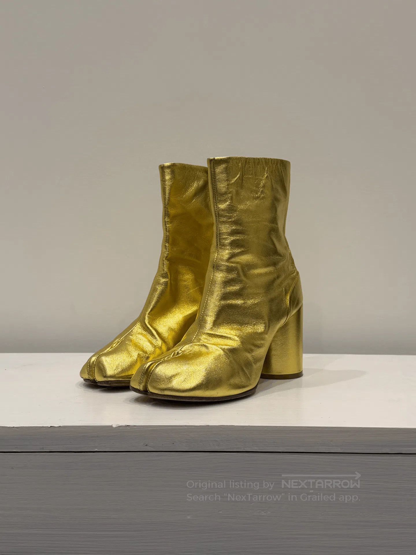 Maison Margiela Maison Margiela FW18 Liquid Gold Tabi Shoes. Size US 7 / IT 37 - 2 Thumbnail