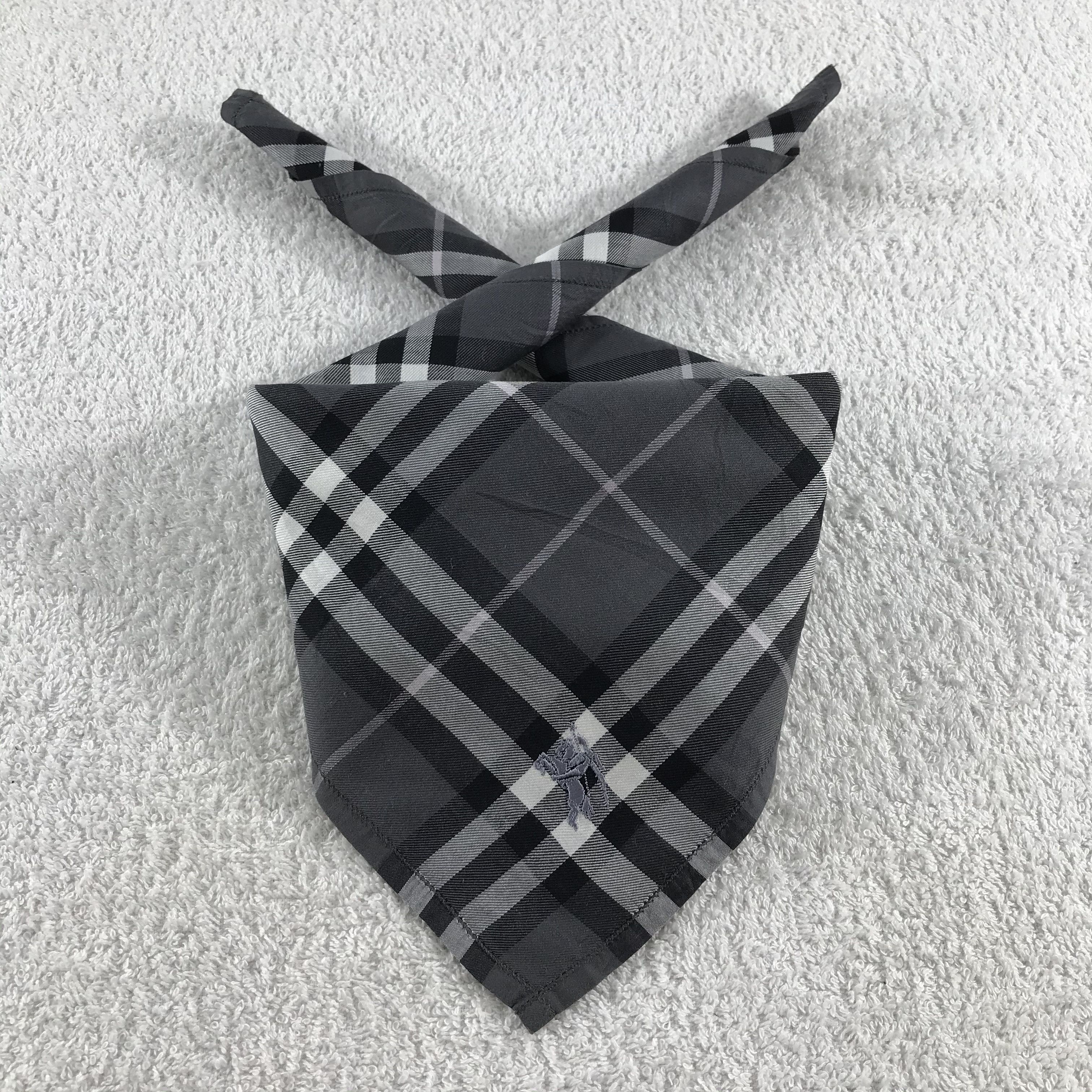 Burberry × Vintage Burberry Handkerchief / Neckerchief / Bandana Size ONE SIZE - 1 Thumbnail