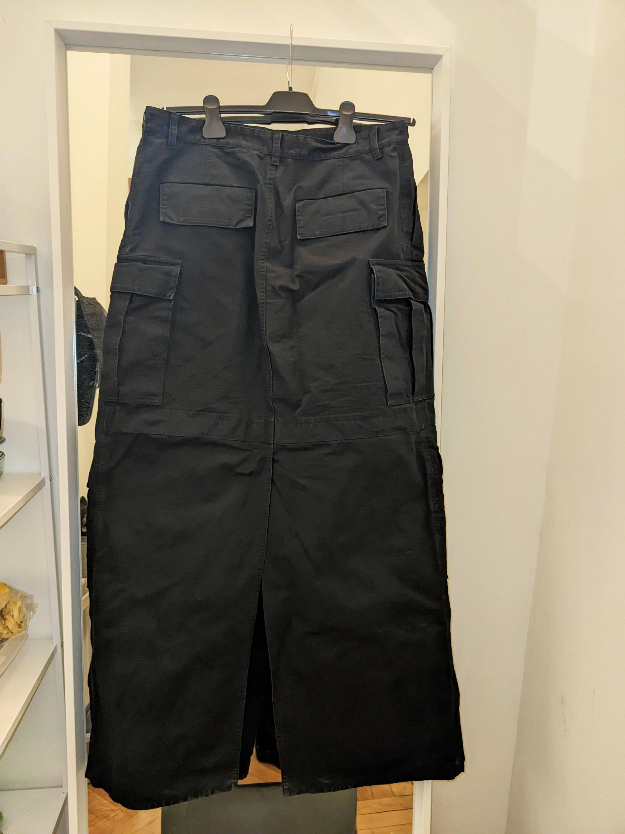 Balenciaga Balenciaga Mudshow SS23 Double Waist Apron Cargo Pants Size US 32 / EU 48 - 3 Thumbnail