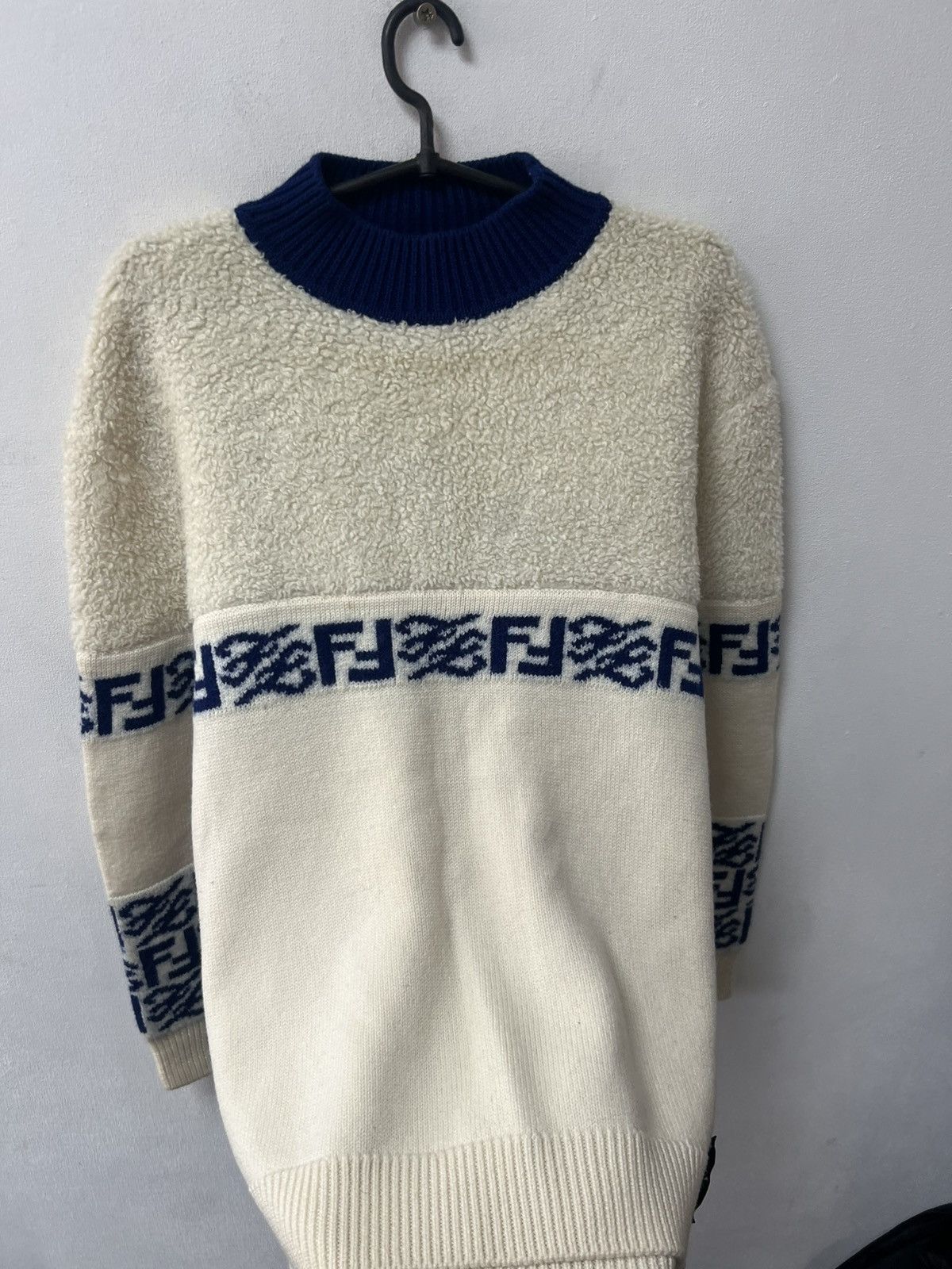 Fendi Fendi Sweater Teddy Wool Mens Size 50 M Luxury Monogram Size US M / EU 48-50 / 2 - 6 Thumbnail