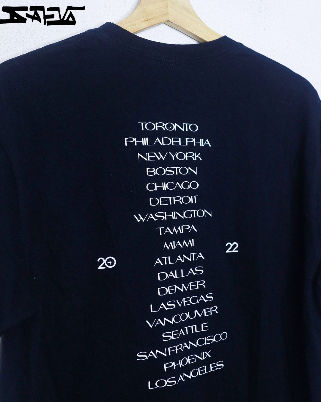 The Weeknd XO After Hours Tour 2022 Tee Size US L / EU 52-54 / 3 - 5 Thumbnail