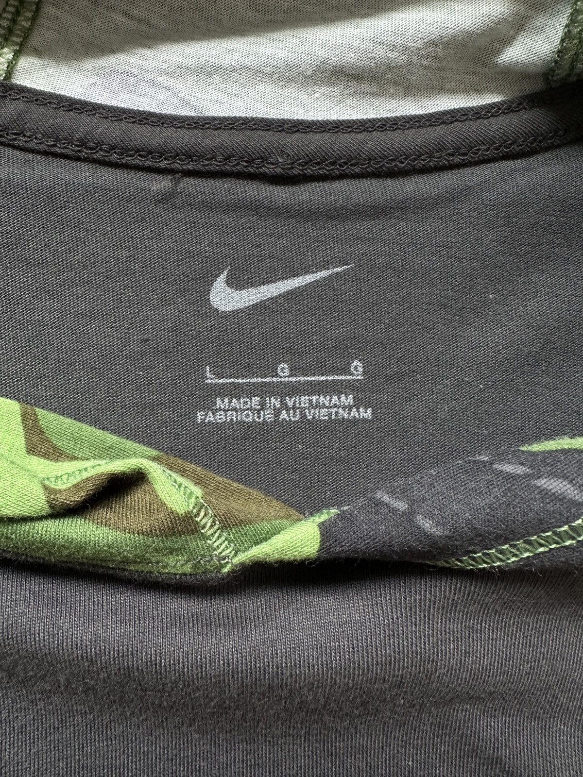 Nike Nike Camo Hoodie Size US L / EU 52-54 / 3 - 9 Thumbnail