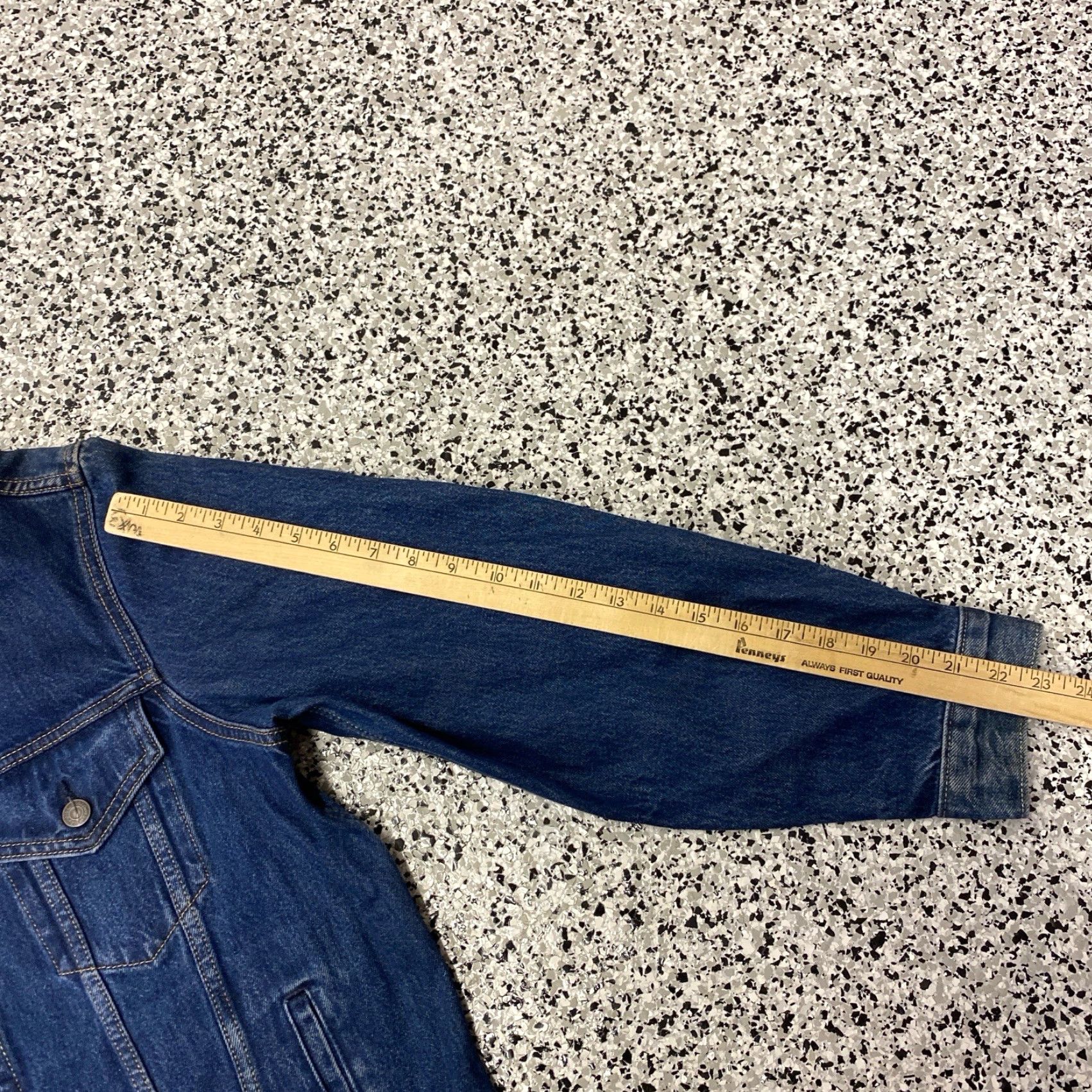 Levi's VINTAGE Levi's Sample Denim Stock Trucker Jacket M Levi's Trucker Blue Jacket Mens Medium Denim Collared Lined Jeans Jacket Size US M / EU 48-50 / 2 - 4 Thumbnail