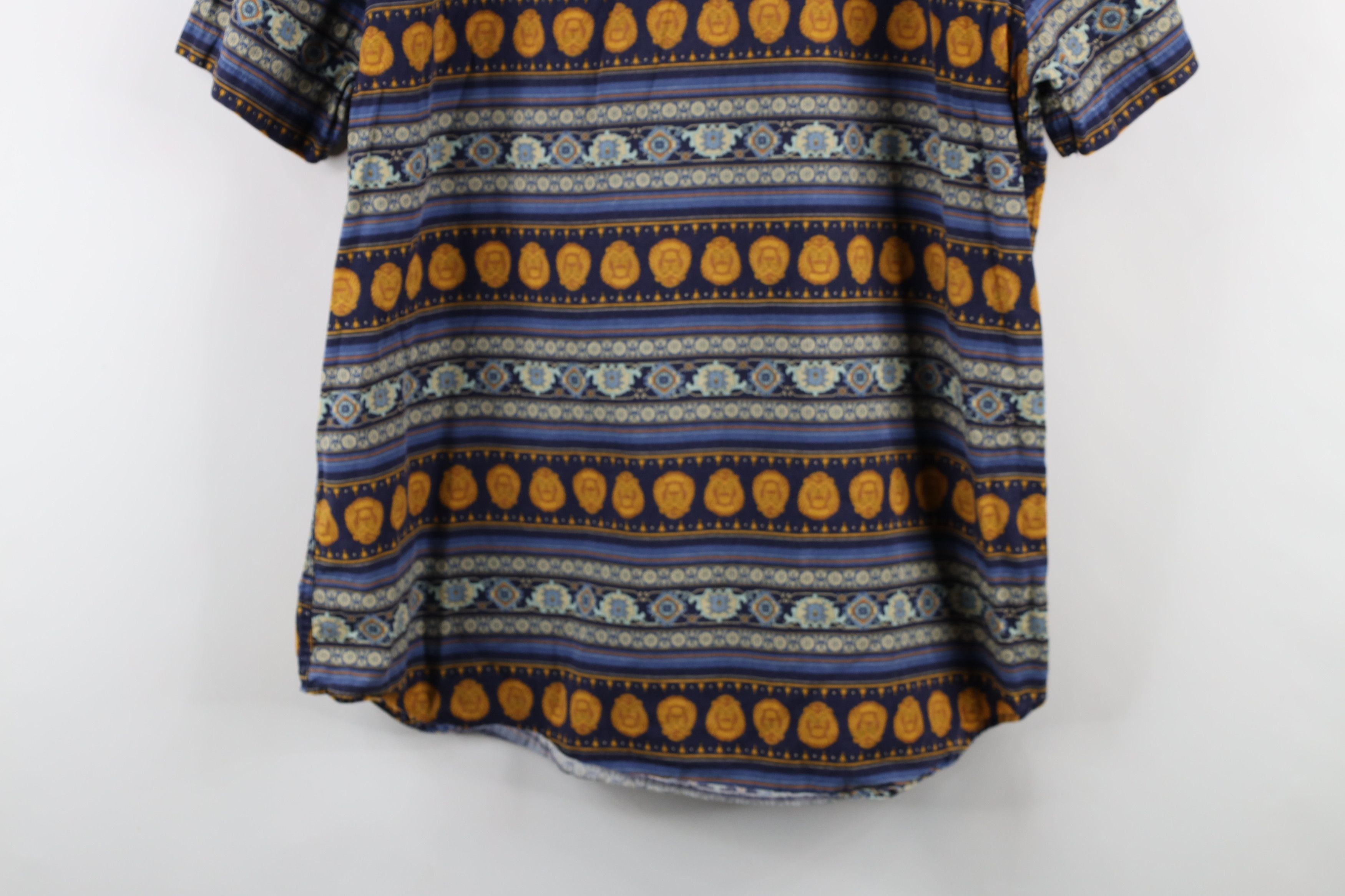 Disney × Vintage Vintage Y2K Disney Short Sleeve Collared Button Shirt Size US XL / EU 56 / 4 - 13 Thumbnail