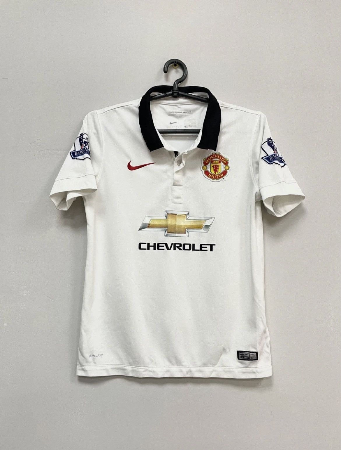 Nike Manchester United 2014/2015 Away Football Shirt Jersey Youth Size US XXS / EU 40 - 2 Thumbnail
