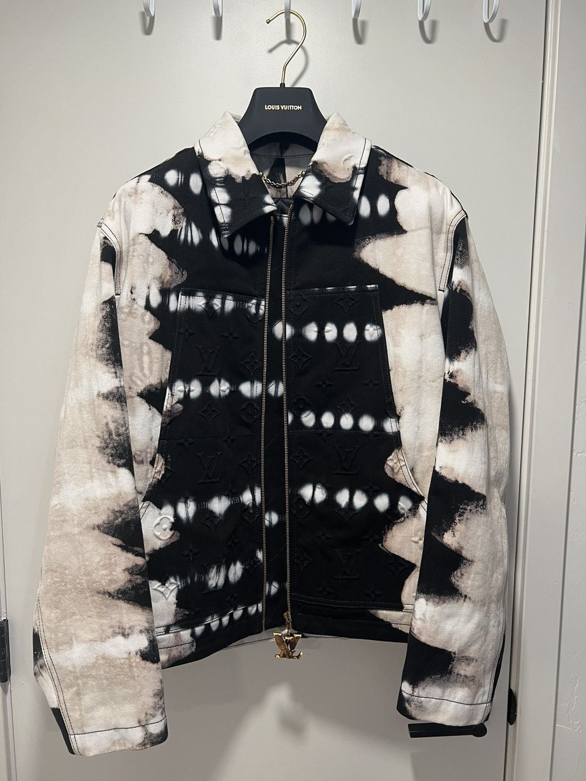louis vuitton tie dye