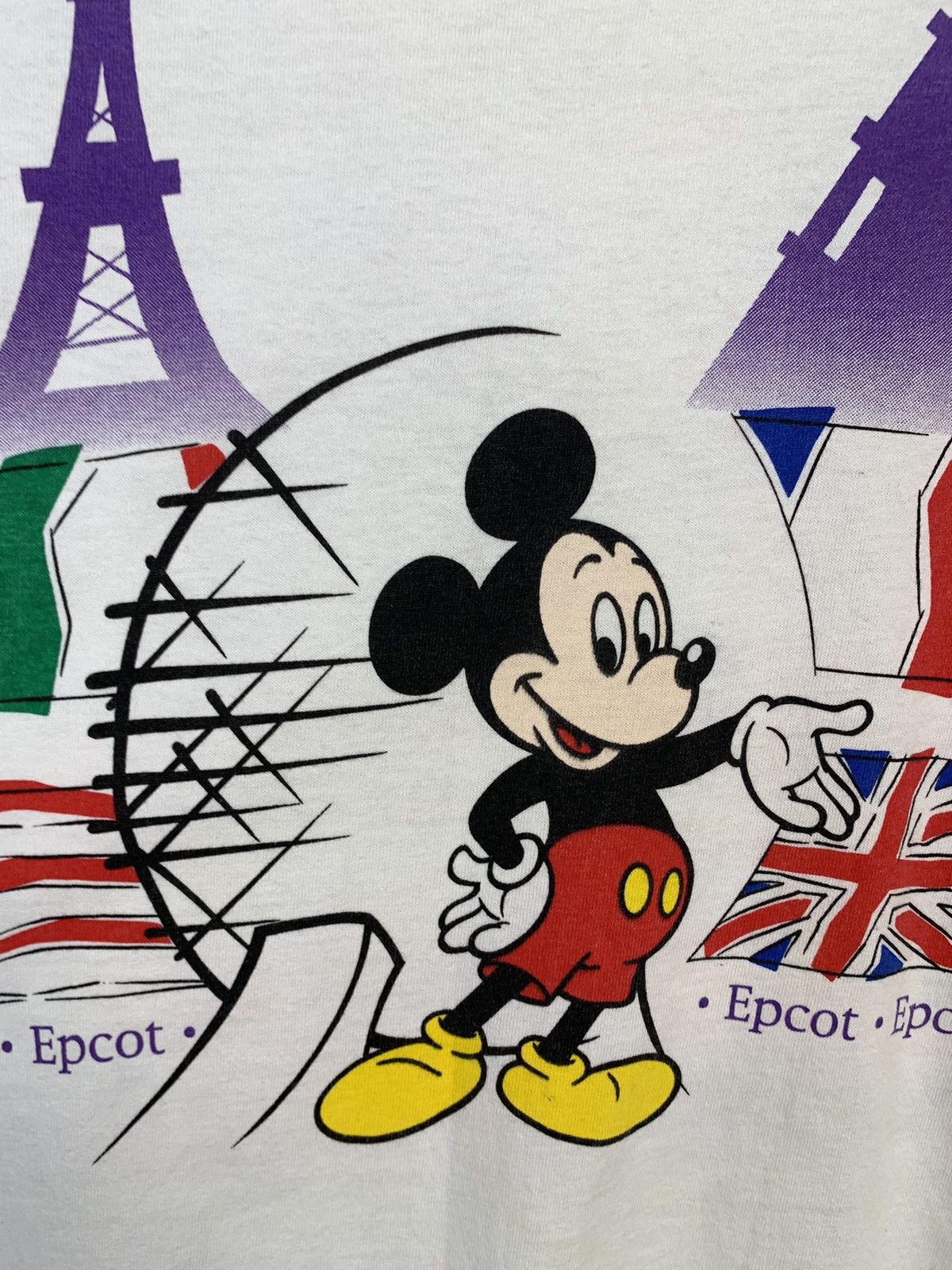Mickey Mouse Vintage Mickey Mouse Single Stitch T-shirt Made in USA Size US XL / EU 56 / 4 - 11 Thumbnail
