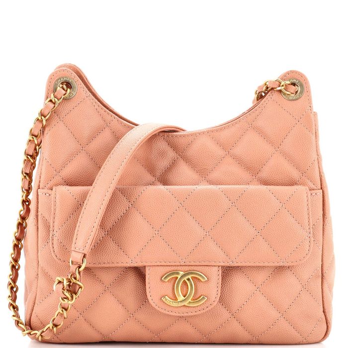 CHANEL - Wave Quilted Black Calfskin Leather Maxi Flap - Gold-tone