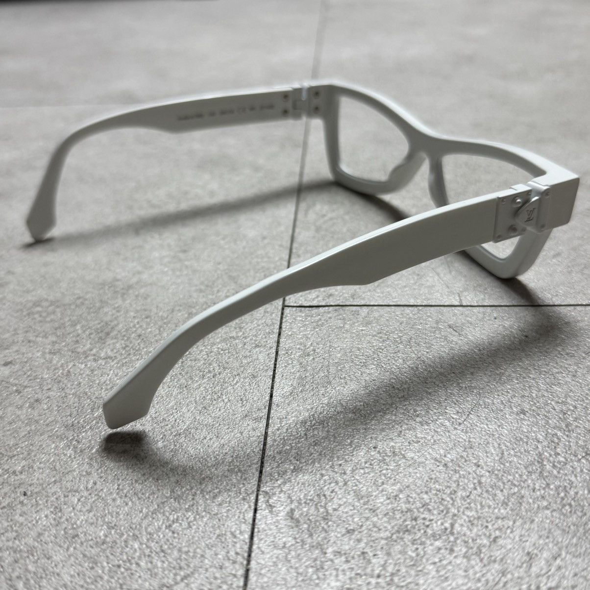 Louis Vuitton Louis Vuitton Skepticals Sunglasses Virgil Abloh Size ONE SIZE - 7 Thumbnail