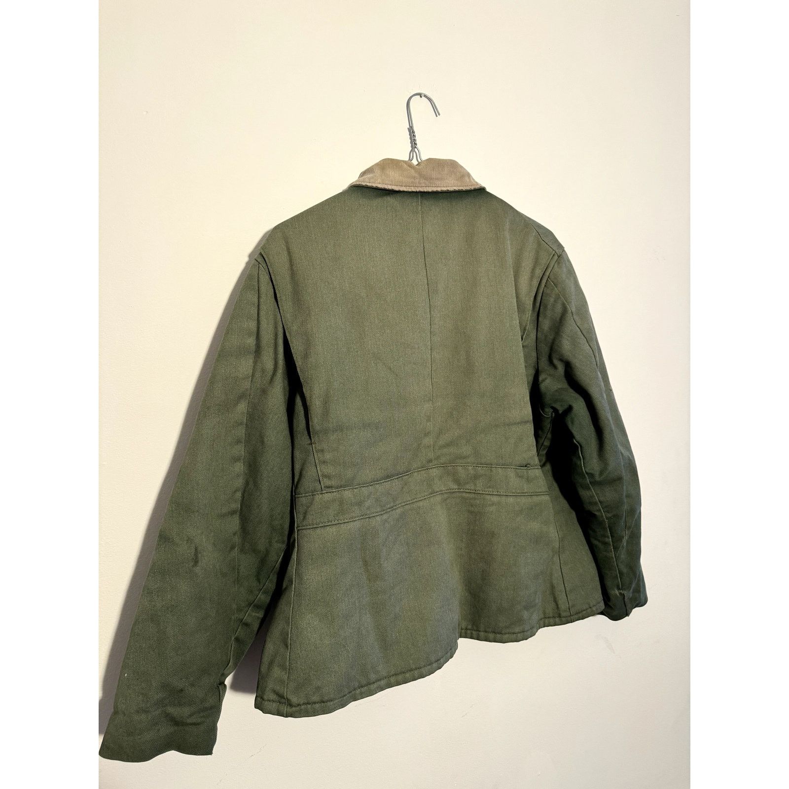Vintage Vintage Green Sunfaded Quilted Lined Boxy Workwear Jacket Size US M / EU 48-50 / 2 - 4 Thumbnail