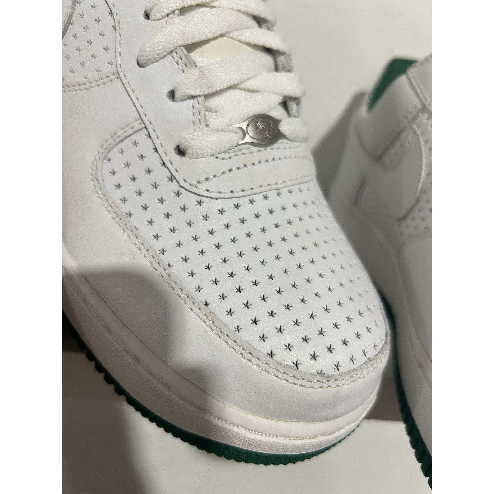 Nike NIKE AIR FORCE 1 PINE GREEN SIZE 10 NEW Size US 10 / EU 43 - 3 Thumbnail
