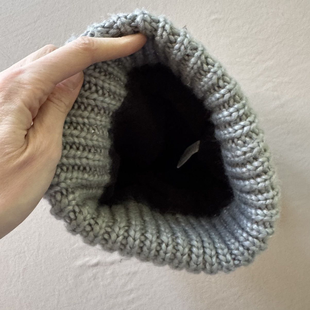 Other Turtle Fur Wave Knit Pom Beanie Size ONE SIZE - 3 Thumbnail