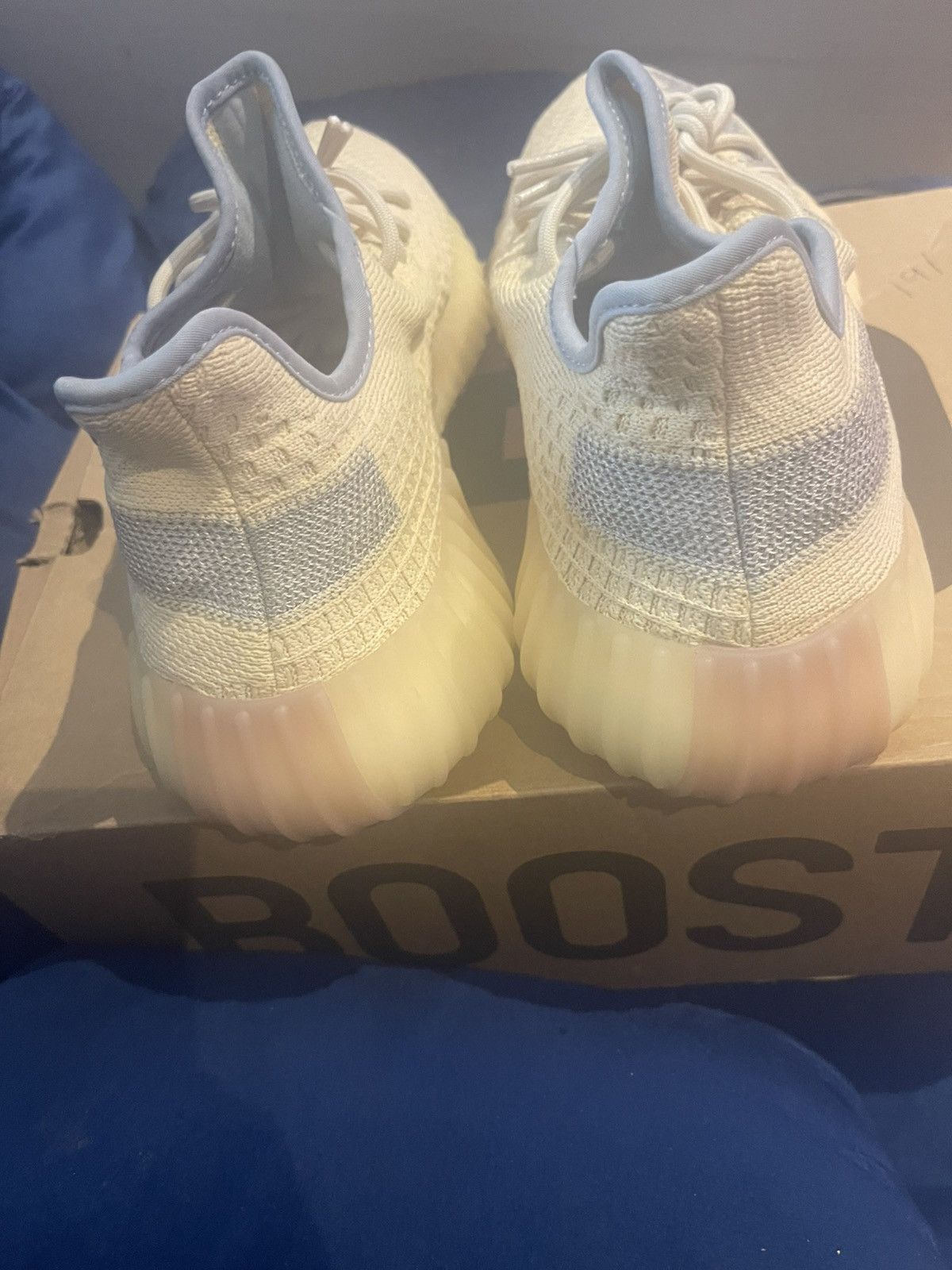 Yeezy Yeezy 350 linen Size US 10.5 / EU 43-44 - 2 Thumbnail