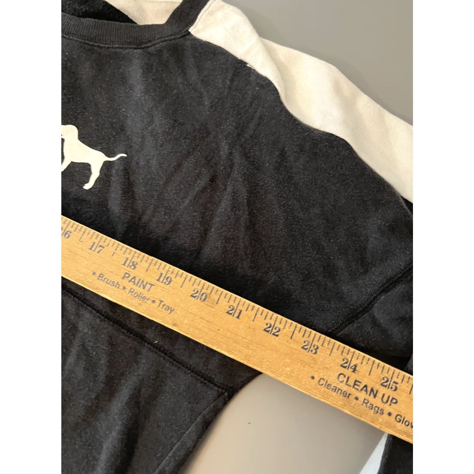 Vintage PINK Victoria's Secret Sweatshirt Womens Logo Size Small Black Short Description Embroidered Rose Pullover Activewear Casual Size S / US 4 / IT 40 - 5 Thumbnail
