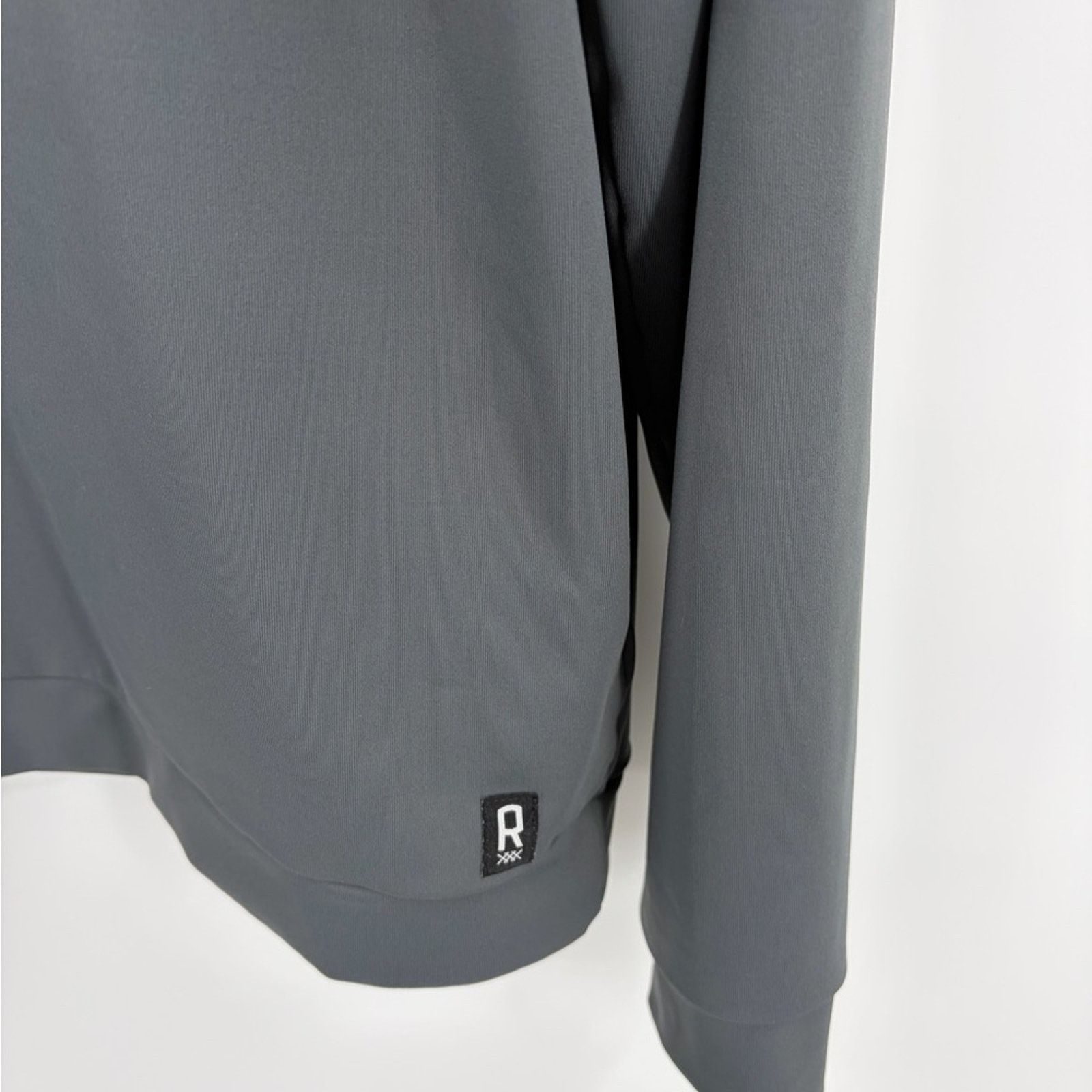 Rhone Rhône mens esssnetial performance midweight hoodie gray sz S Size US S / EU 44-46 / 1 - 6 Thumbnail