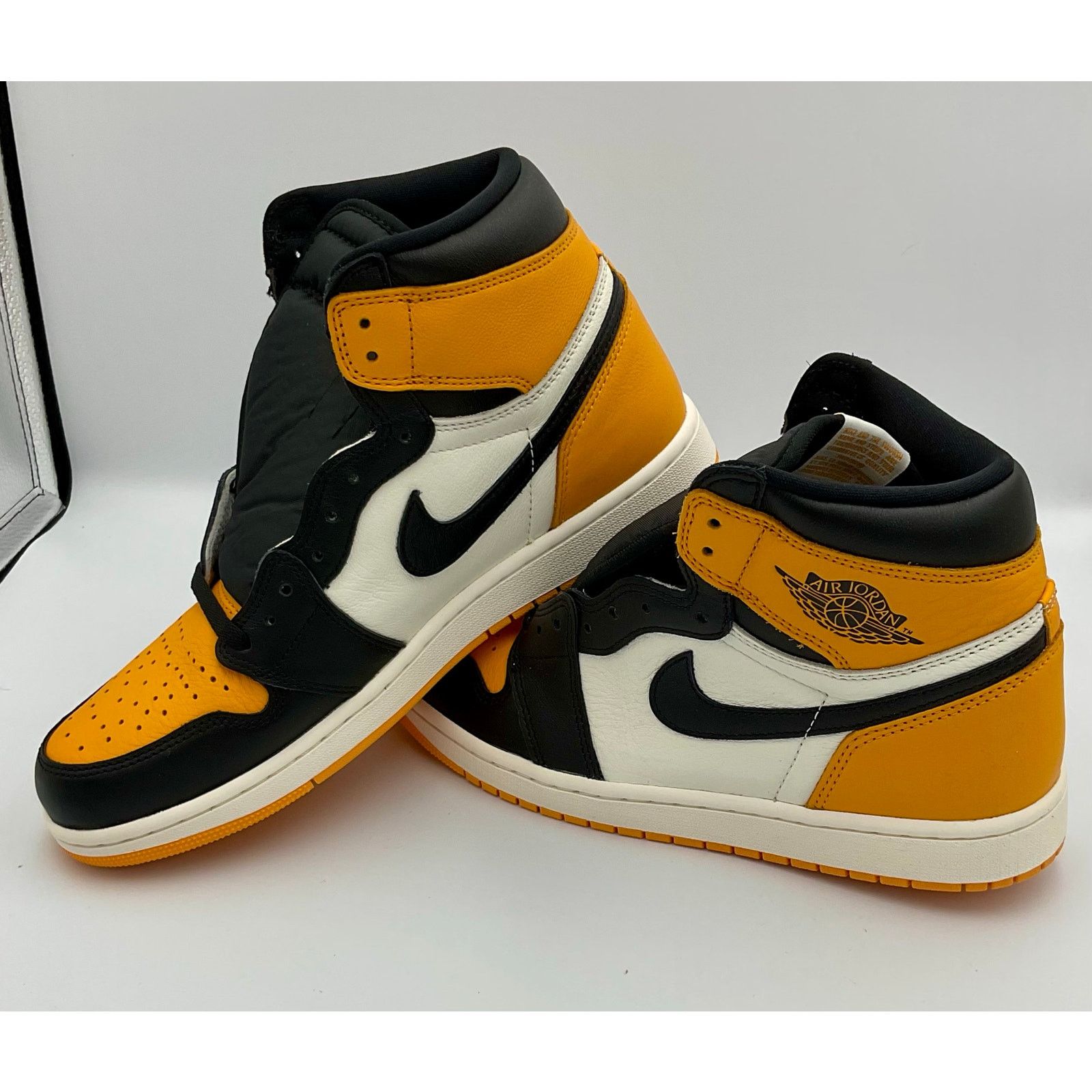 Nike Air Jordan 1 Retro High OG Yellow Toe Taxi Sz 12 Size US 12 / EU 45 - 2 Thumbnail