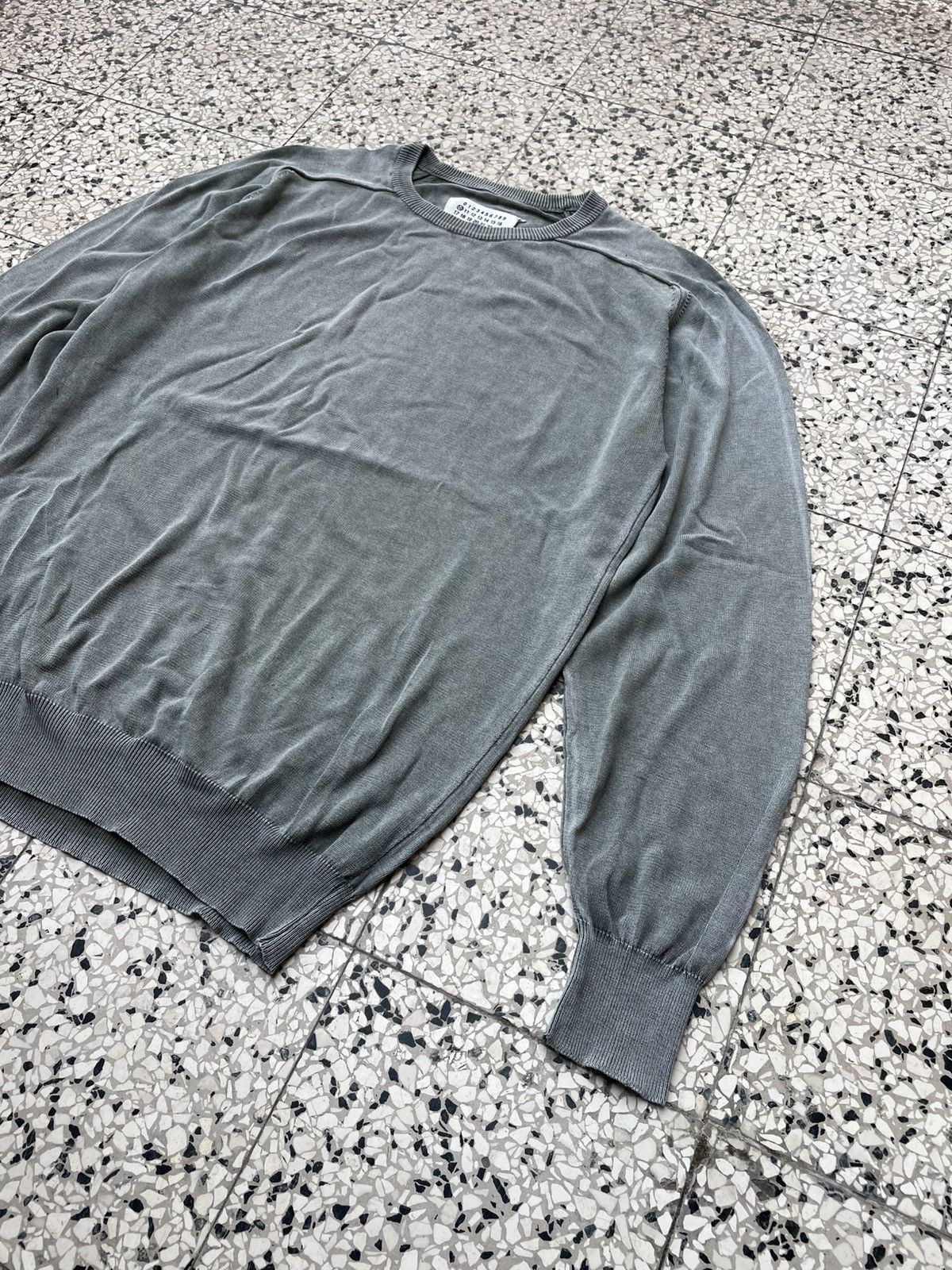 Maison Margiela Maison Margiela Distressed Effect Sweater - Size M Size US M / EU 48-50 / 2 - 2 Thumbnail