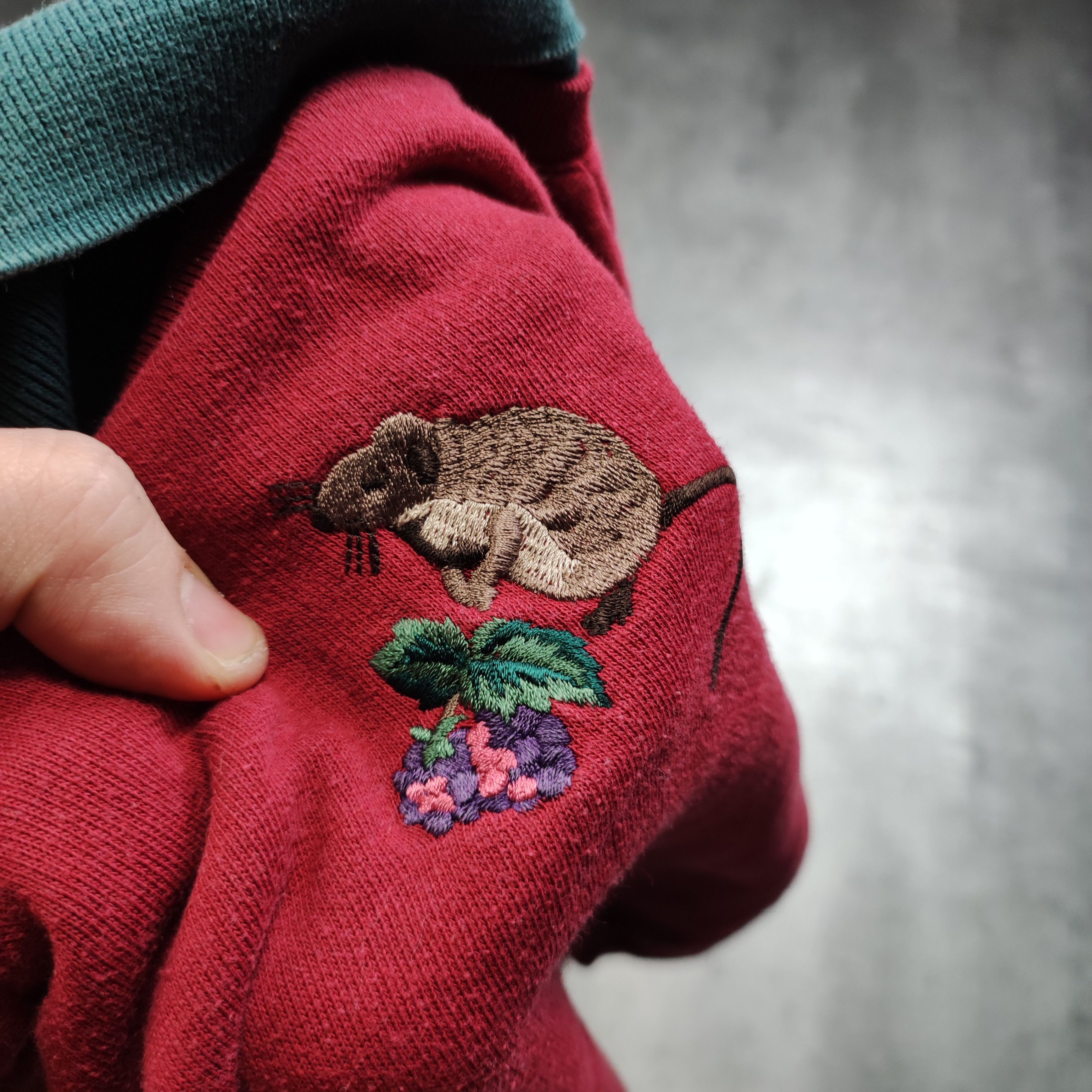 Vintage RARE 90s OG Tulchan Embroidered Mouse Avant Garde Crewneck Size US L / EU 52-54 / 3 - 7 Thumbnail