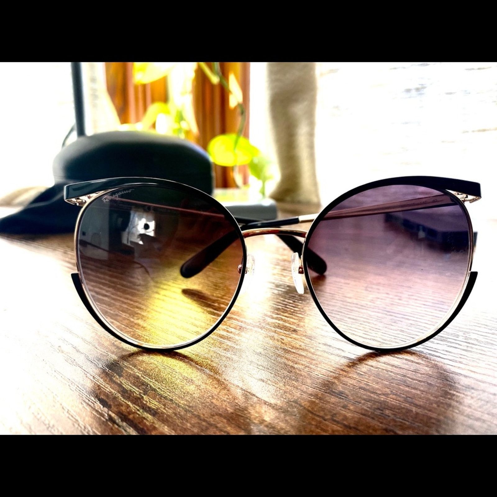 Salvatore Ferragamo Salvatore Ferragamo Black and Silver Sunglasses Size ONE SIZE - 2 Thumbnail