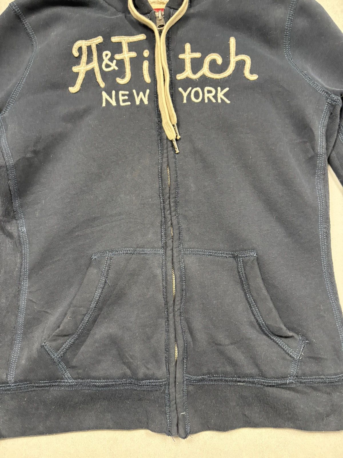 Abercrombie & Fitch Abercrombie & Fitch Fuzzy Sherpa Zip Hoodie Navy Y2K Vintage Size M / US 6-8 / IT 42-44 - 5 Thumbnail