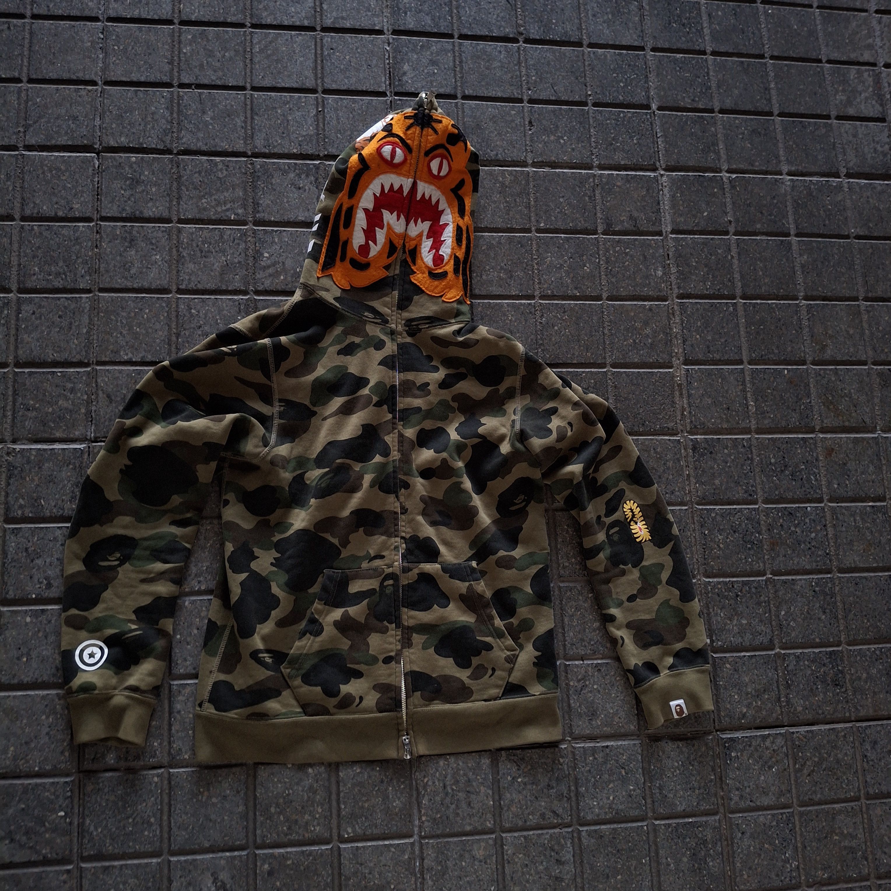 Bape Bape Tiger Funthera Militia 1st Camo Size US S / EU 44-46 / 1 - 1 Thumbnail
