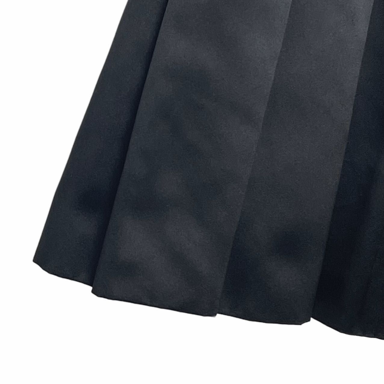 Chanel Chanel Classic Black Pleated Mini Skirt K26WX Size 24" / US 00 / IT 34 - 4 Thumbnail