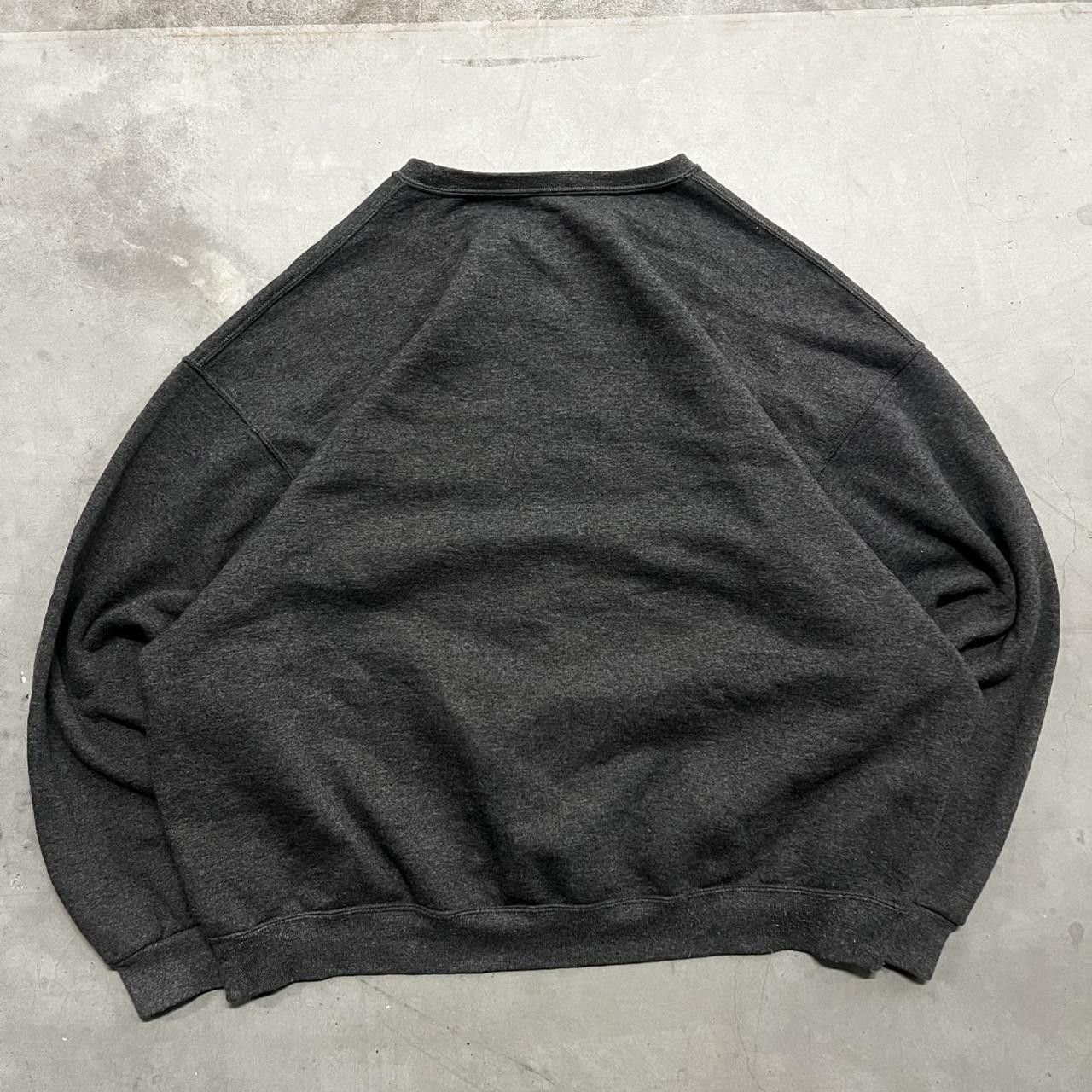 Vintage Vintage Y2K/2000s Blank Faded Black Minimalist Sweatshirt! Size US XXL / EU 58 / 5 - 2 Thumbnail