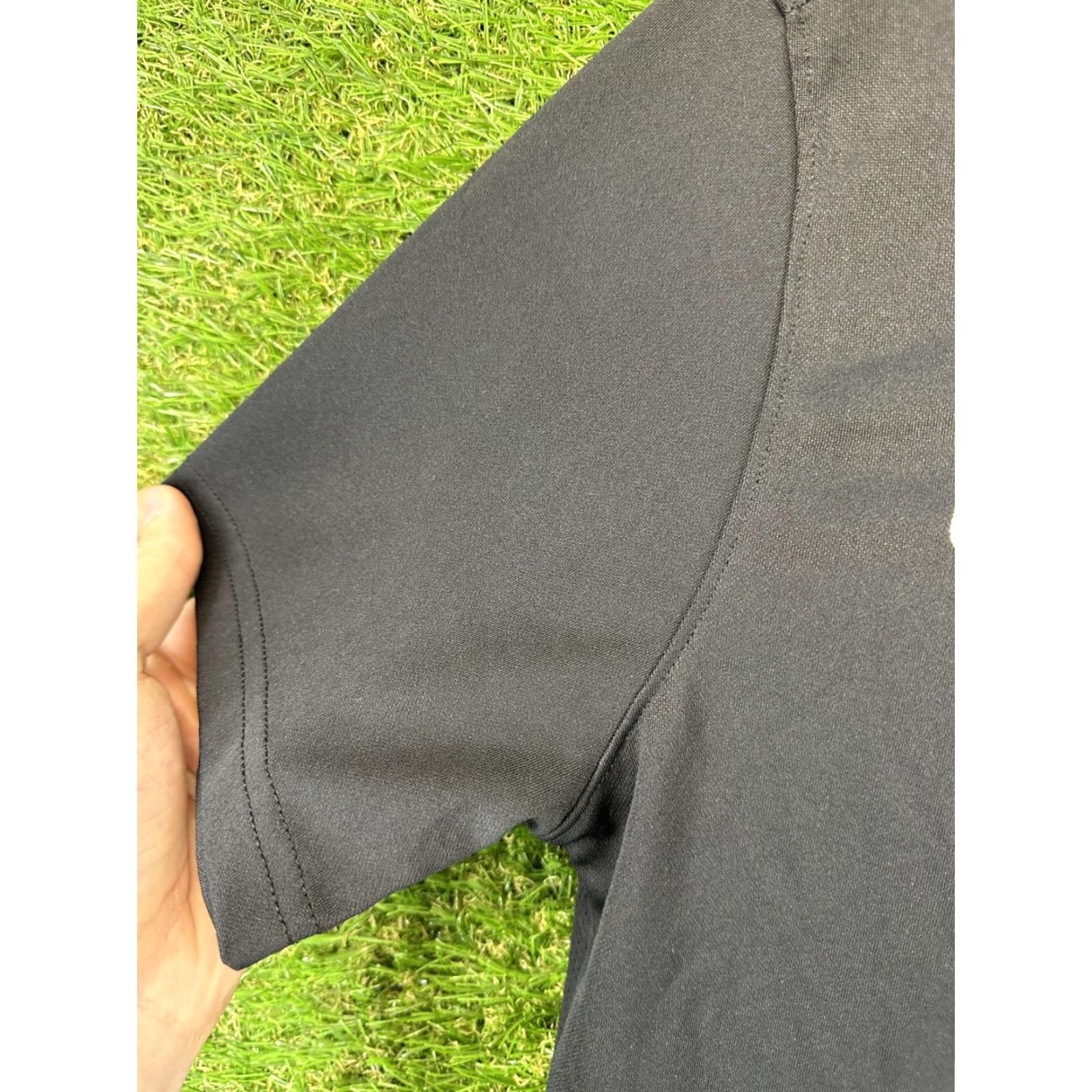 Nike NIKE Training Sport Running Mens Shirt Jersey T-Shirt Tee Original Size S Black Short Sleeve Slim Fit 100% Polyester Regular Dept: Men Category: Shirt Size US S / EU 44-46 / 1 - 7 Thumbnail