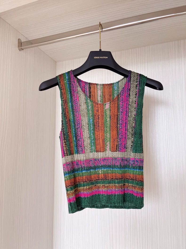 Issey Miyake Issey Miyake size:3 Ethnic-style striped vest Size S / US 4 / IT 40 - 1 Thumbnail