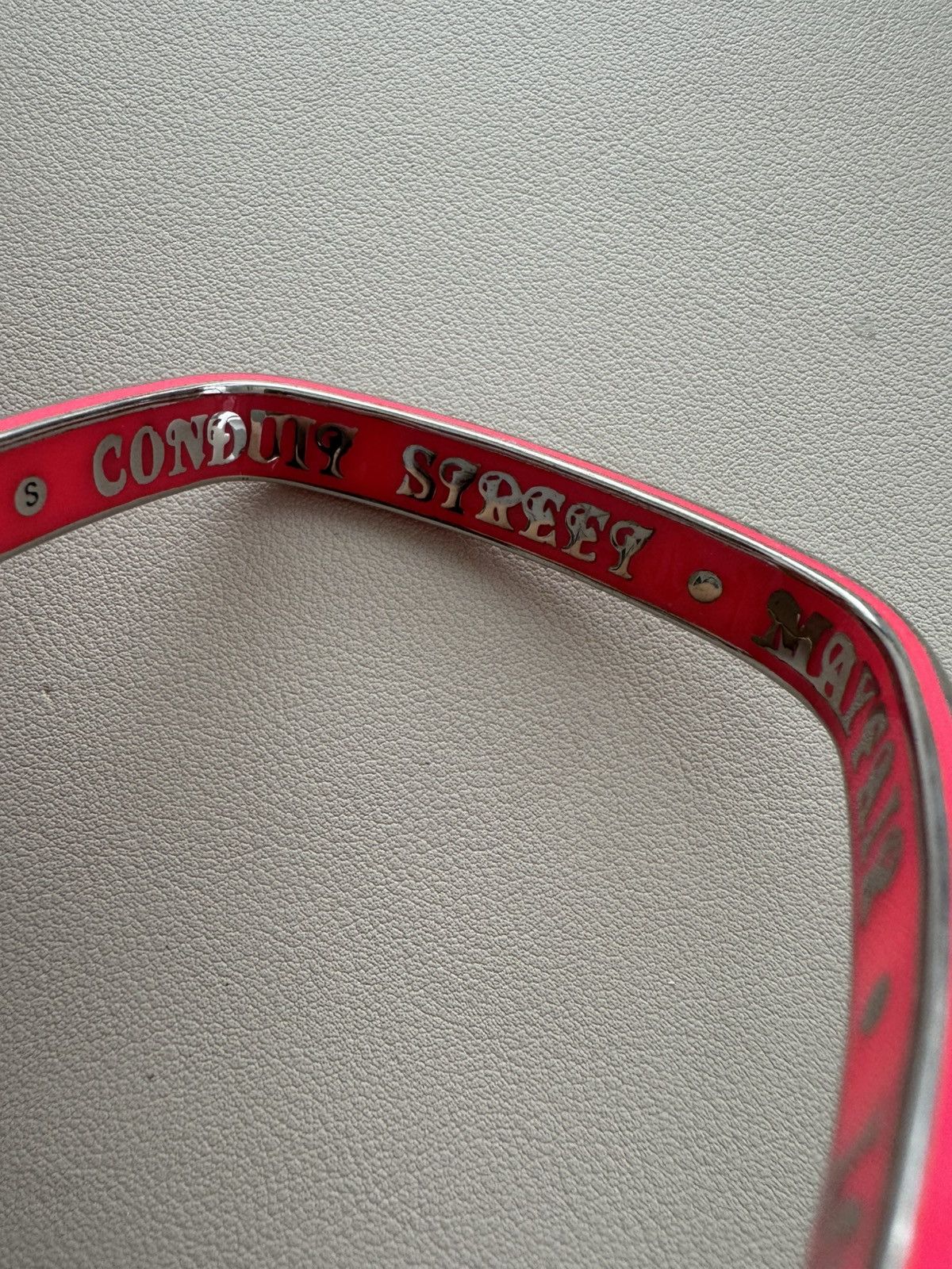 Vivienne Westwood Vivienne Westwood AW13“Treasure Bond" Squiggle Bangle - RARE Size ONE SIZE - 4 Thumbnail