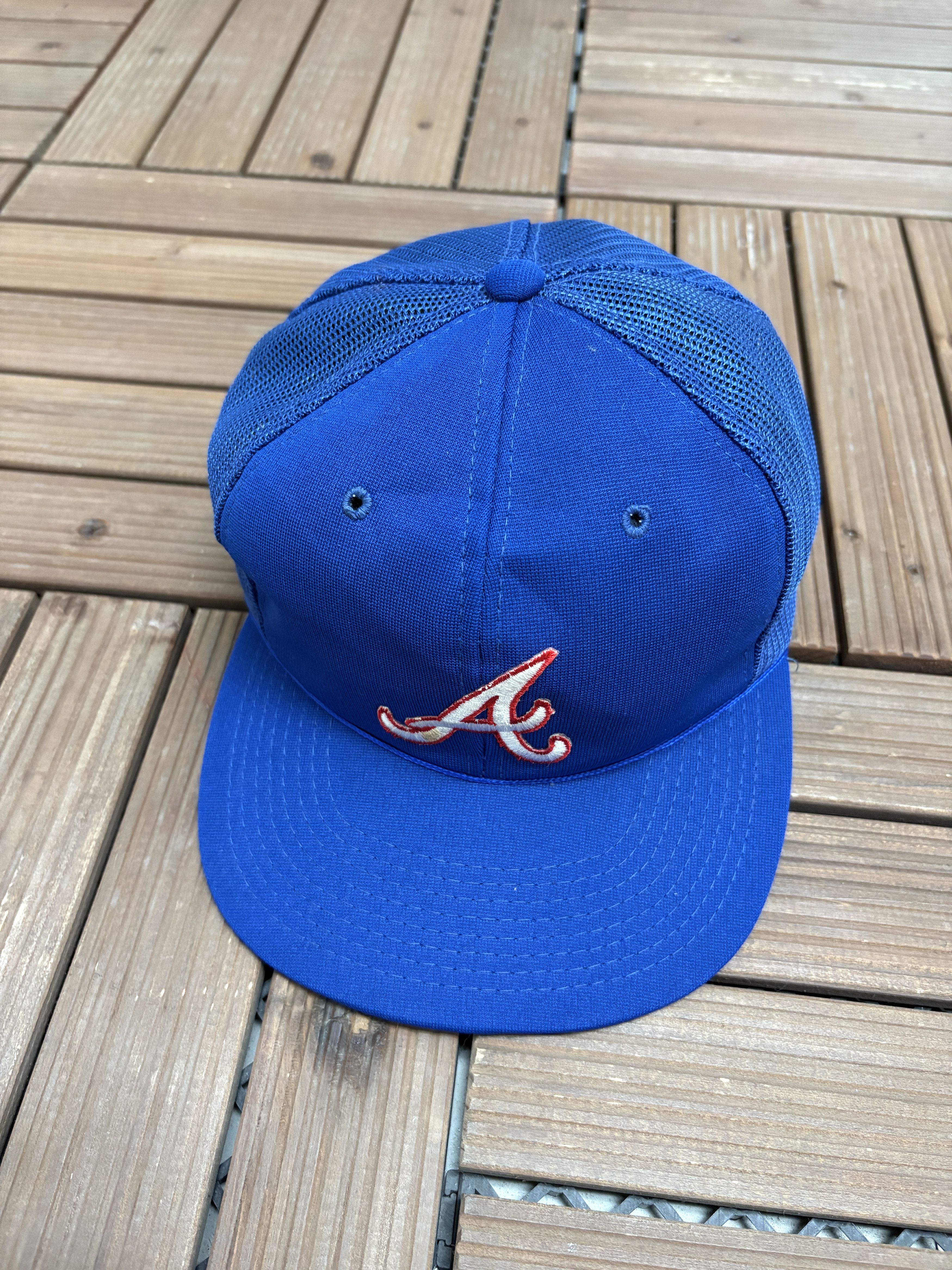 Vintage Atlanta Braves Vintage Trucker Blue Snap Back Hat Cap Size ONE SIZE - 1 Thumbnail