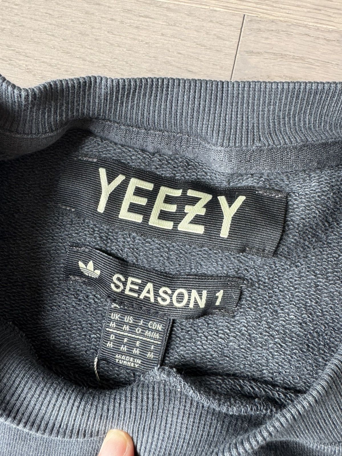 Yeezy Yeezy Season 1 Short Sleeve Crew Size US M / EU 48-50 / 2 - 2 Thumbnail