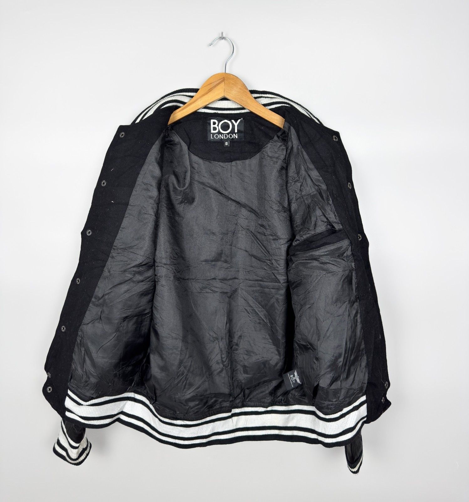Boy London Boy Tape London Eagle Varsity Wool Bomber Black Jacket Size US S / EU 44-46 / 1 - 12 Thumbnail