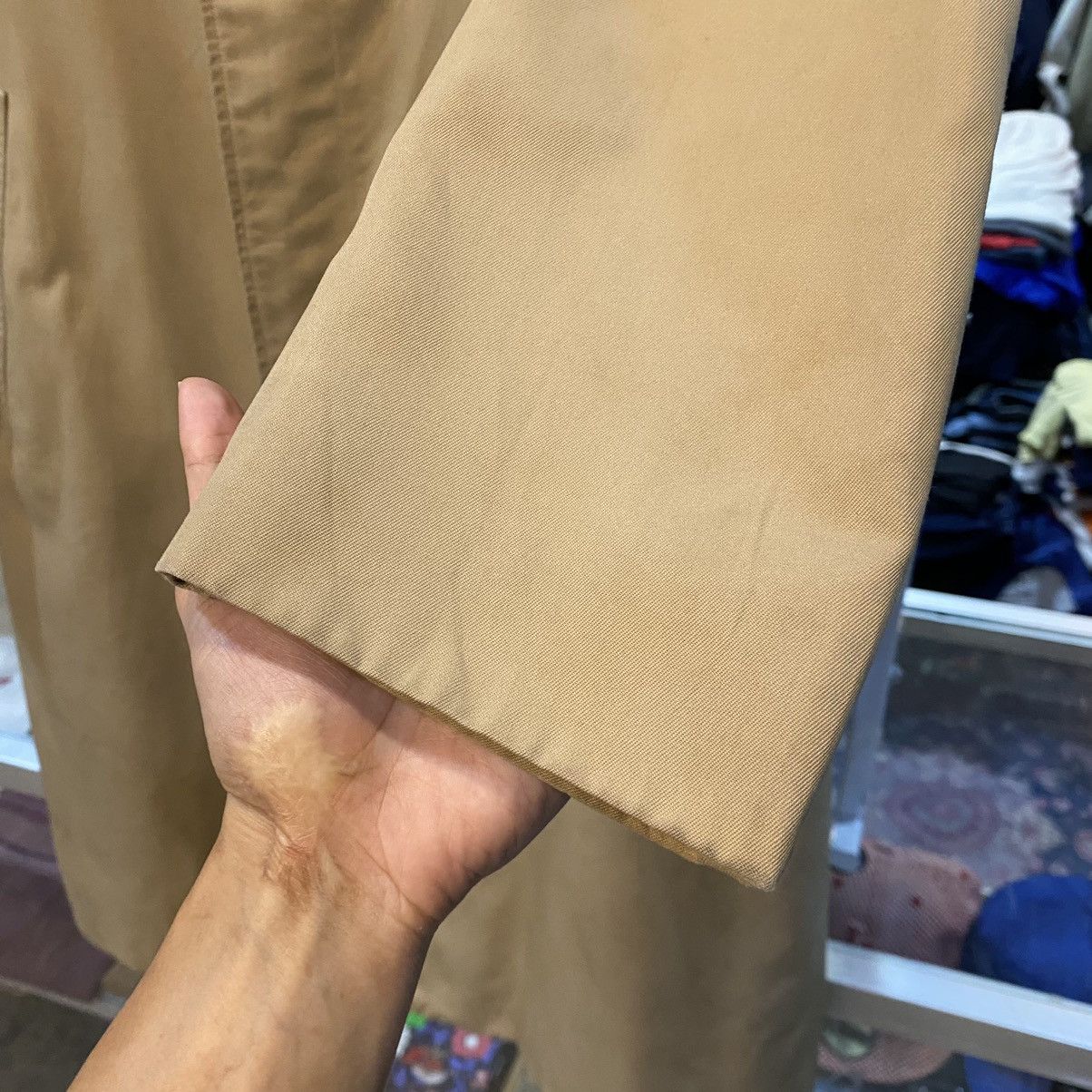 Burberry VINTAGE‼️The Classic Burberry Trench-coat Size US M / EU 48-50 / 2 - 6 Thumbnail