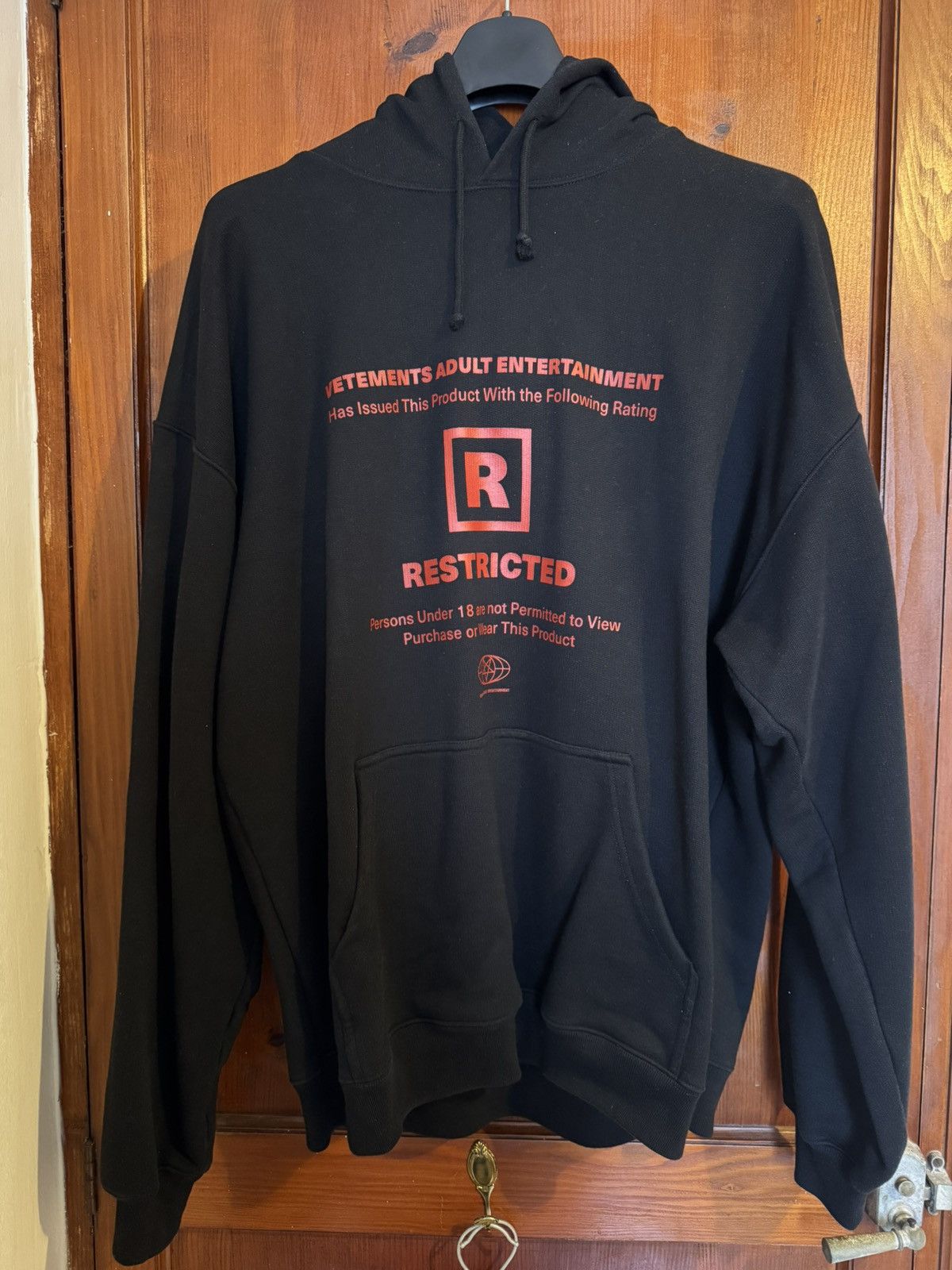 Vetements VETEMENTS Restricted Size US S / EU 44-46 / 1 - 1 Thumbnail