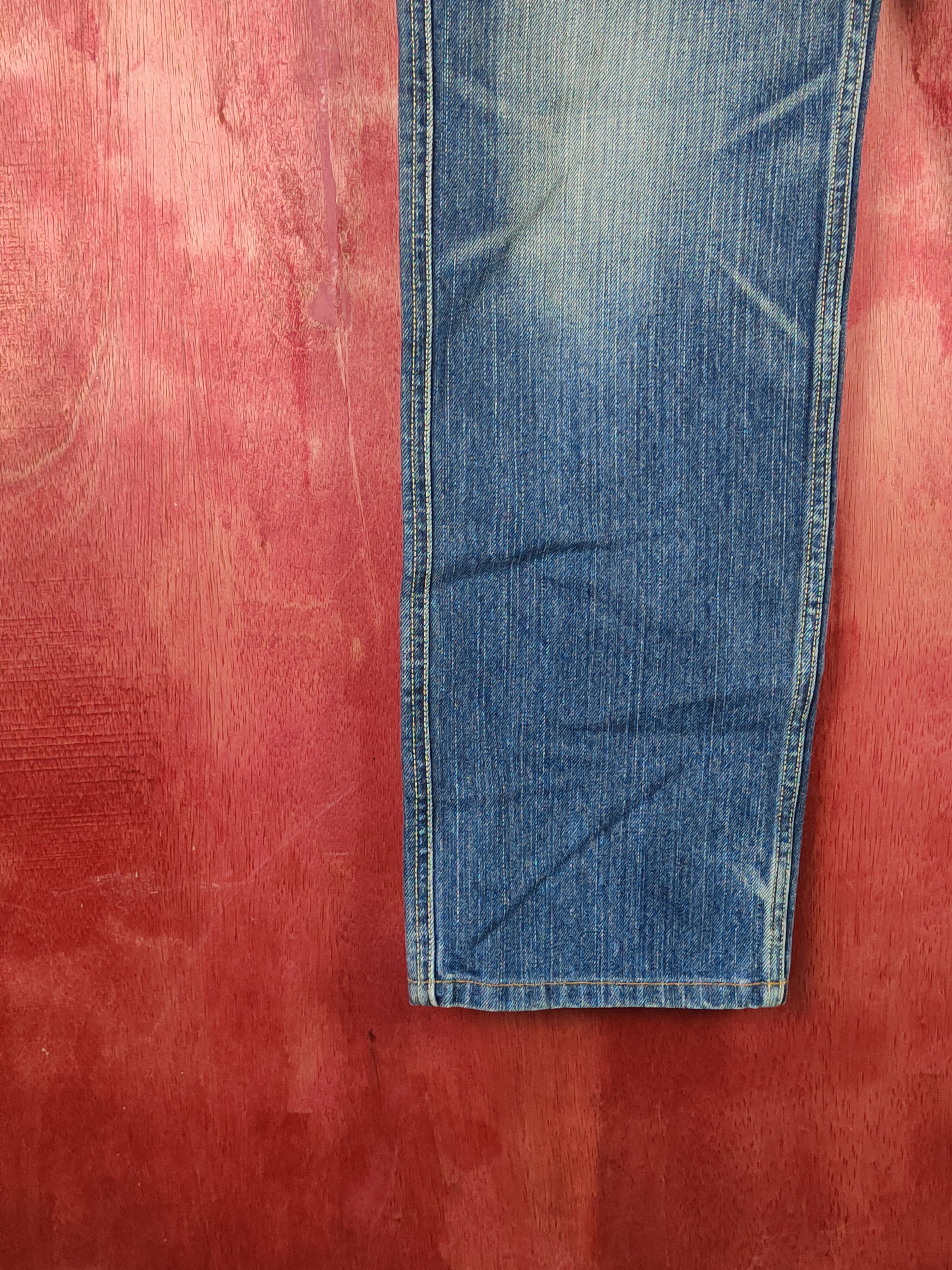Levi's Levi's Blue Distressed Ripped denim Jeans #S1826 Size US 31 - 4 Thumbnail