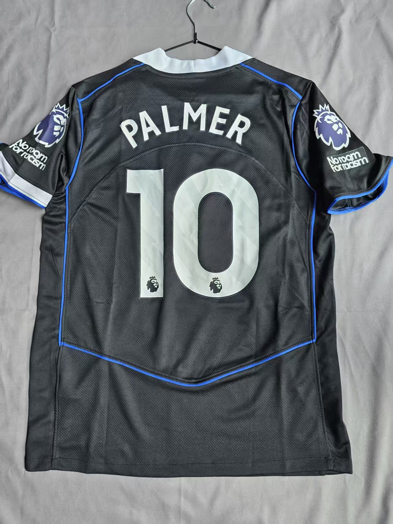 Other Chelsea Jersey #10 Cole Palmer Jersey Away Size US L / EU 52-54 / 3 - 1 Thumbnail