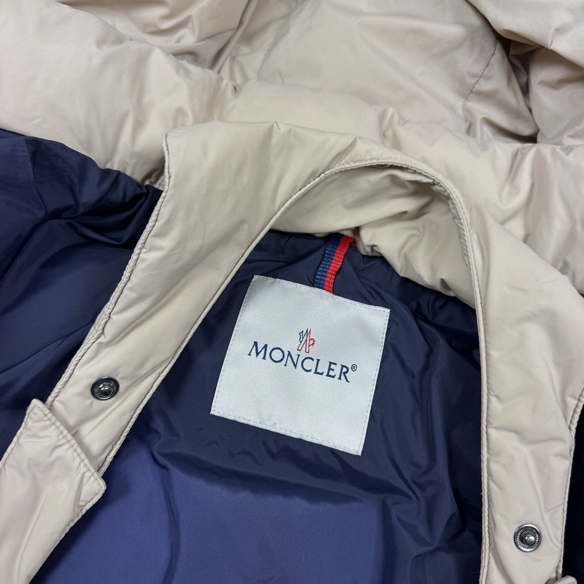 Moncler Boys Moncler Enfant Beige Hooded Down Parka Jacket Size US XXS / EU 40 - 10 Thumbnail