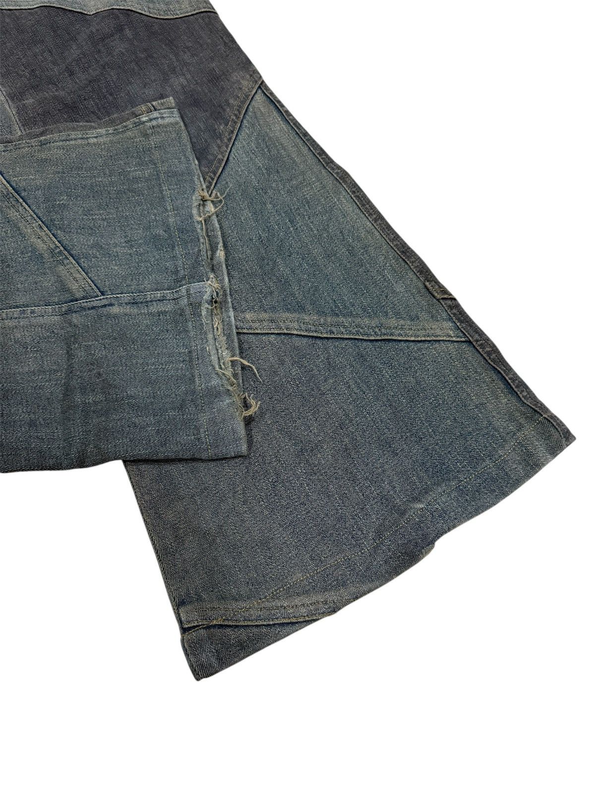 Tornado Mart TORNADO MART BOOTCUT PATCHWORK STYLE JEANS Size US 32 / EU 48 - 6 Thumbnail