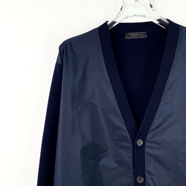 Prada Prada Color-blocked wool V-neck single-breasted long-sleev Size US L / EU 52-54 / 3 - 3 Thumbnail