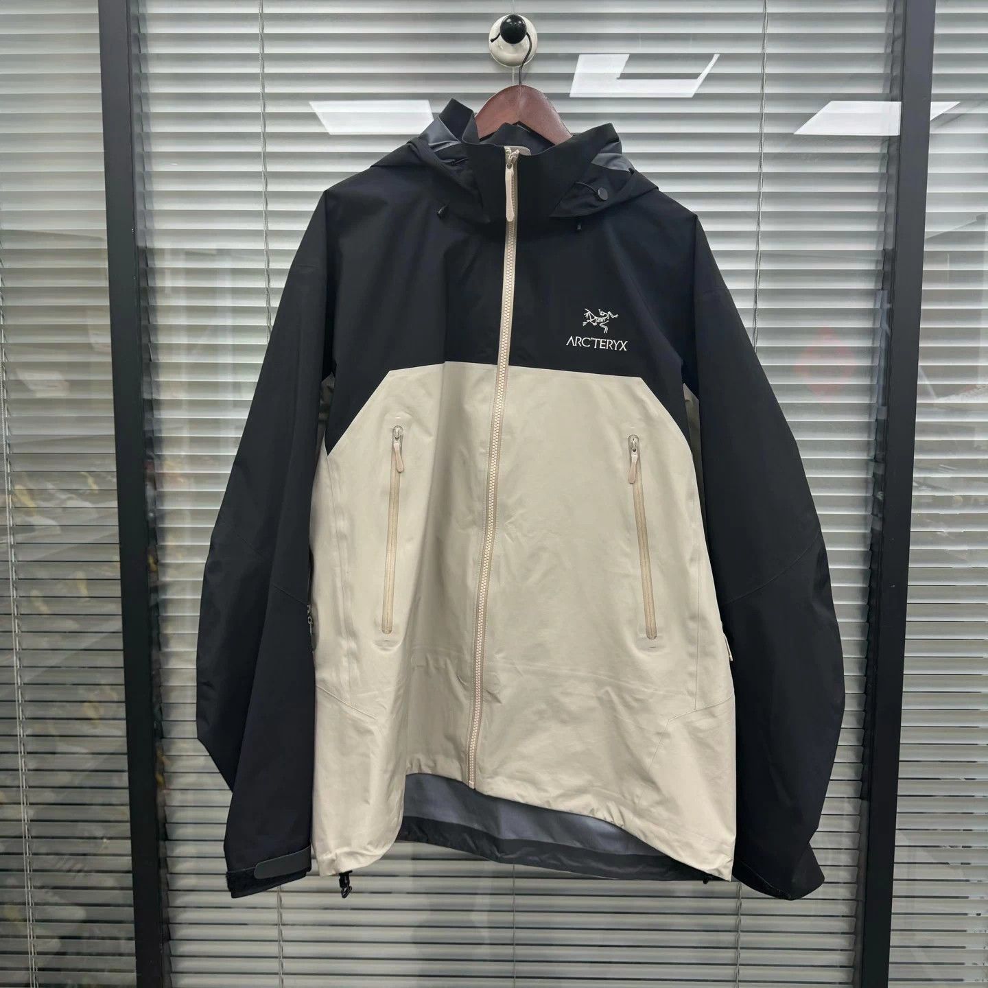 Arc'teryx ARC‘TERYX jackets Size US XL / EU 56 / 4 - 1 Thumbnail