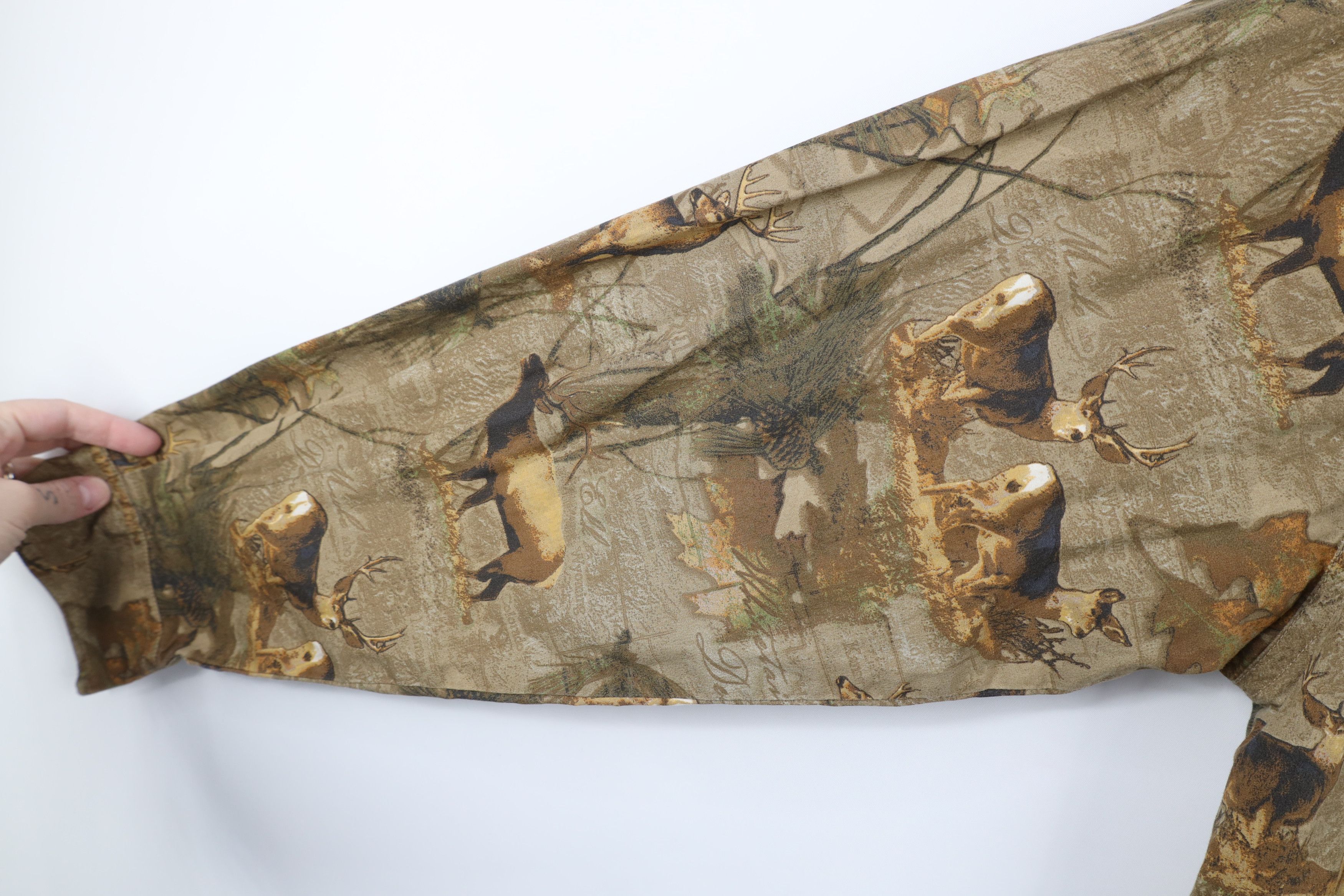 Columbia × Vintage Vintage Columbia Over Print Whitetail Deer Buck Button Shirt Size US M / EU 48-50 / 2 - 7 Thumbnail