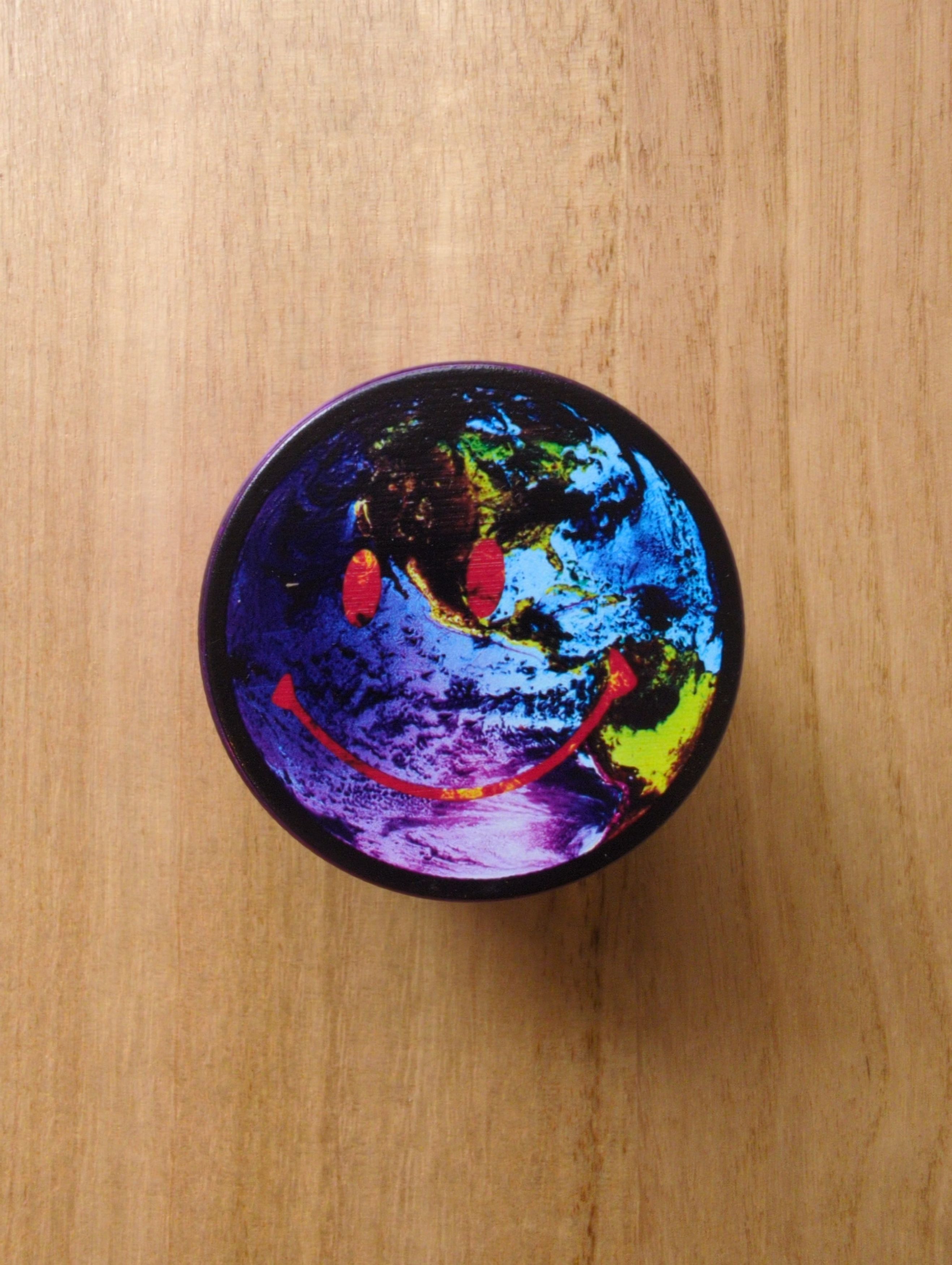 Travis Scott Astroworld Grinder Purple One Size Size ONE SIZE - 1 Thumbnail