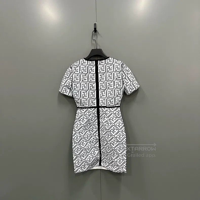 Fendi Fendi California Sky Series Monogrammed Maxi Dress Size XS / US 0-2 / IT 36-38 - 4 Thumbnail