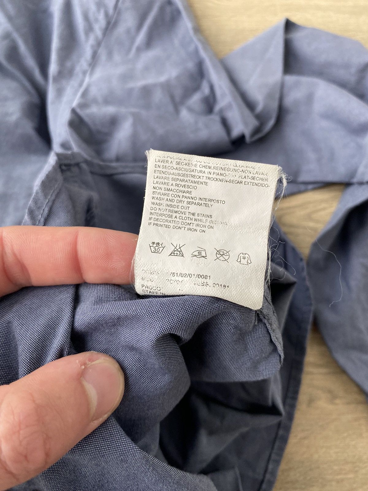 Vivienne Westwood Vivienne Westwood Rare Shirt Button Size US M / EU 48-50 / 2 - 12 Thumbnail