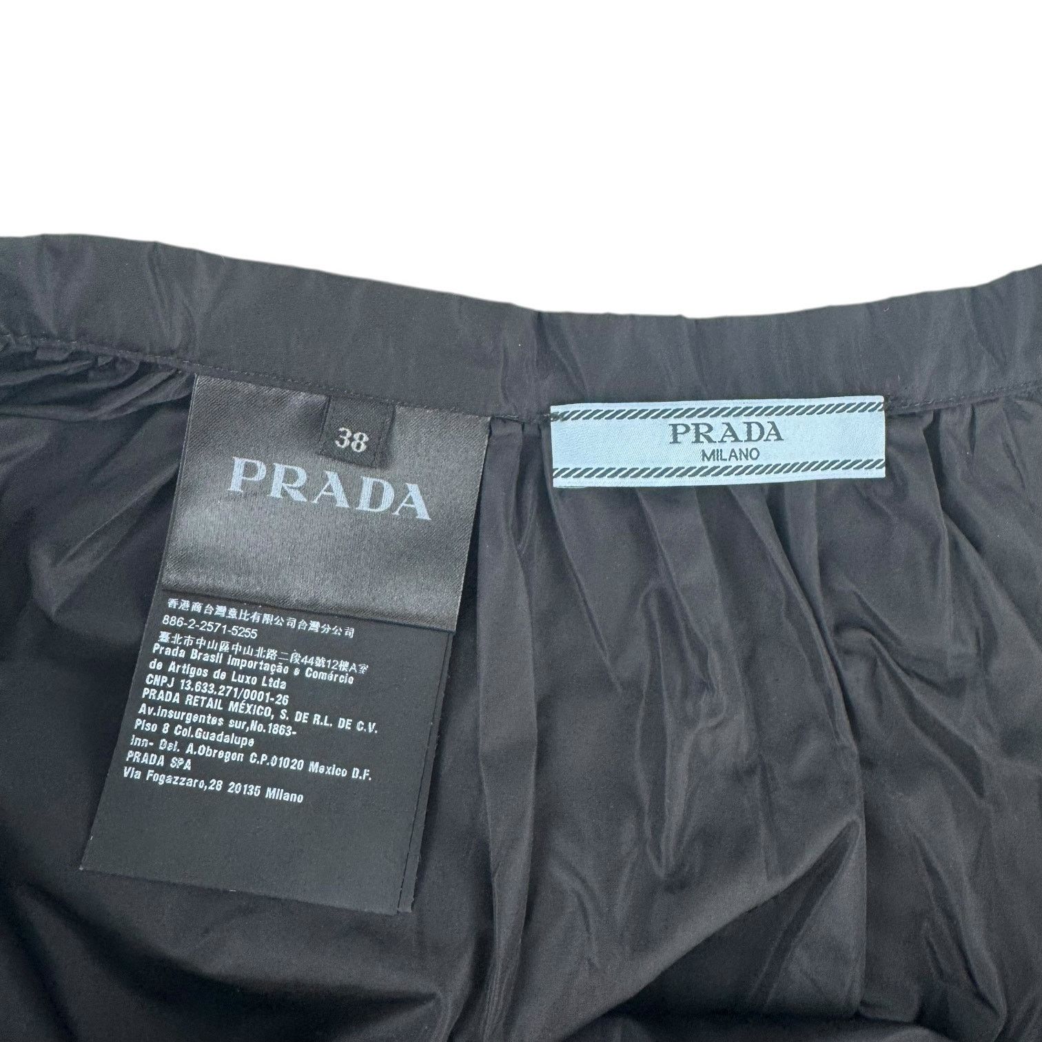 Prada Prada Re-Nylon Bubble Drawstring Hem Skirt Size 38" / US 16 / IT 52 - 4 Thumbnail